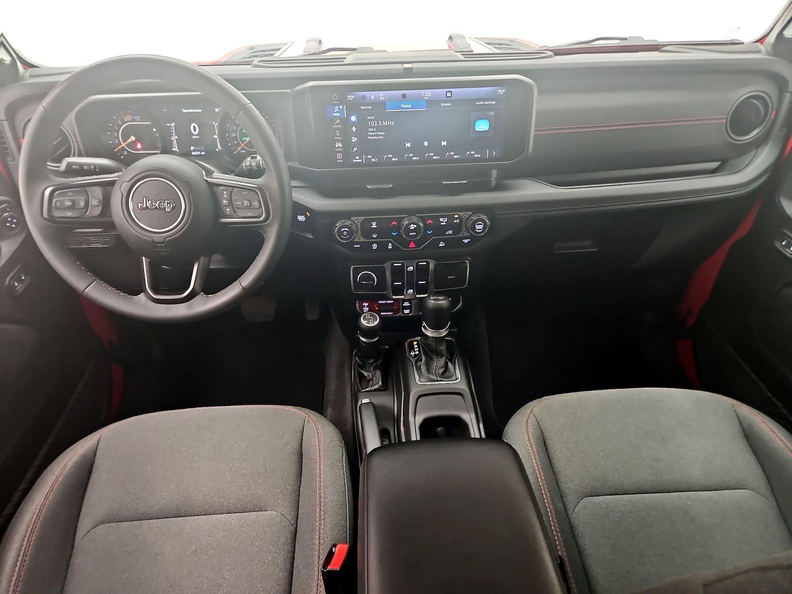 Apple CarPlay® & Android Auto™