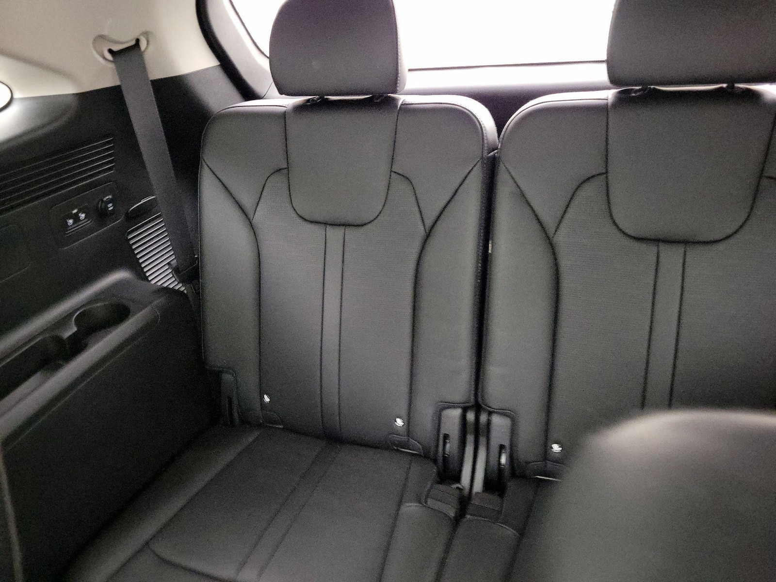 2024 Kia Sorento X-Line SX - Photo 23