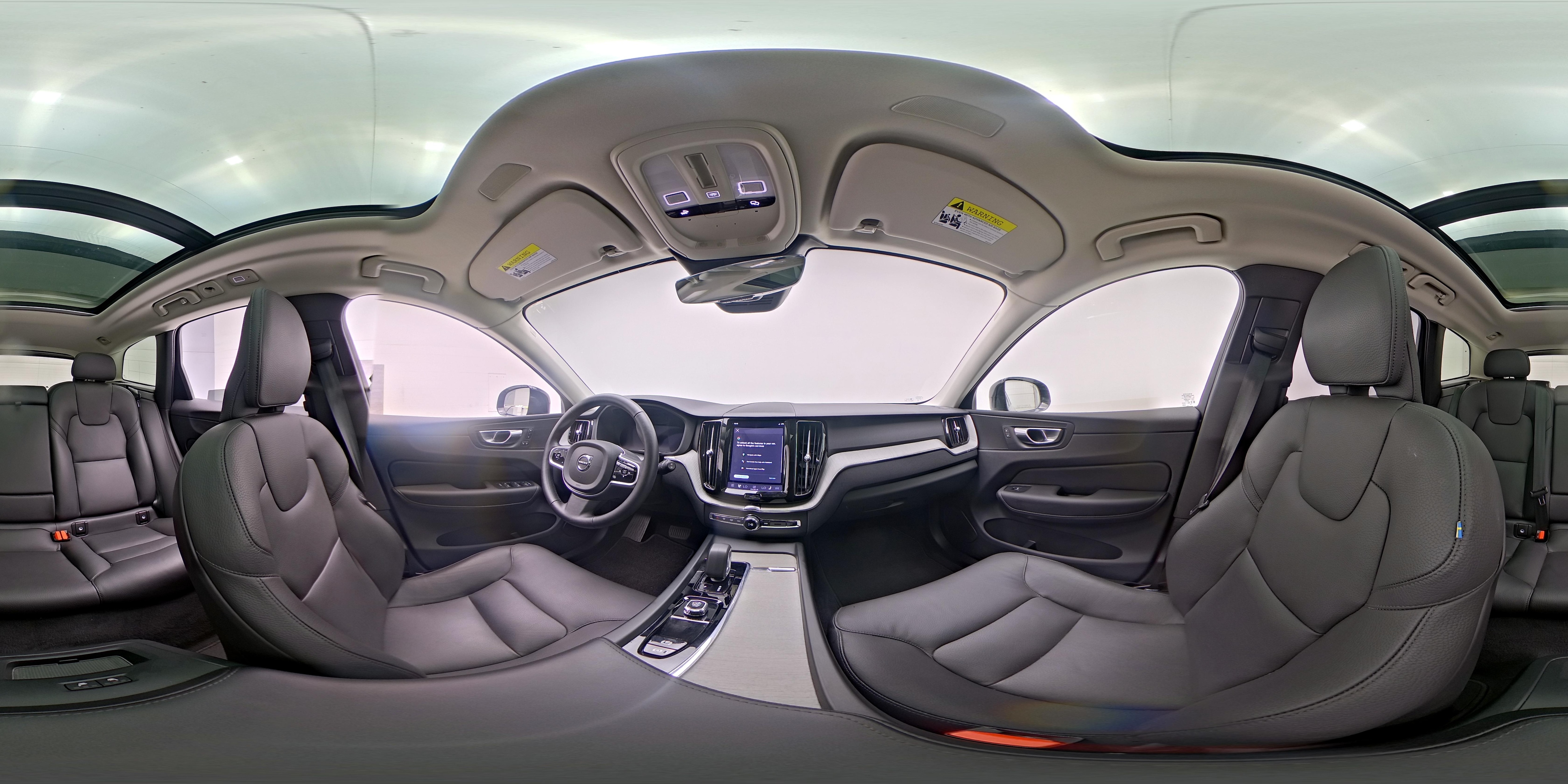 2025 Volvo XC60 Plus - Photo 26