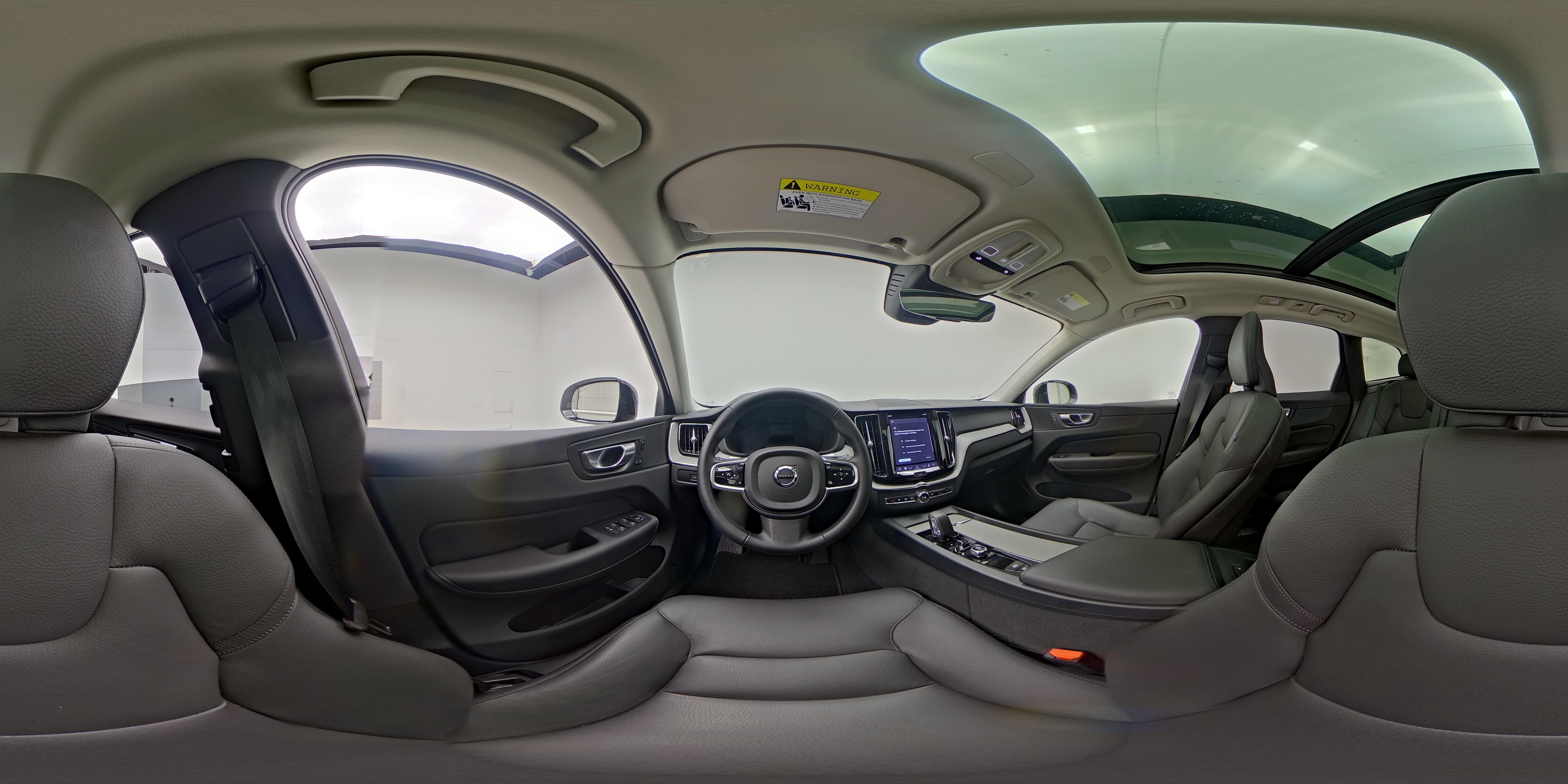 2025 Volvo XC60 Plus - Photo 28