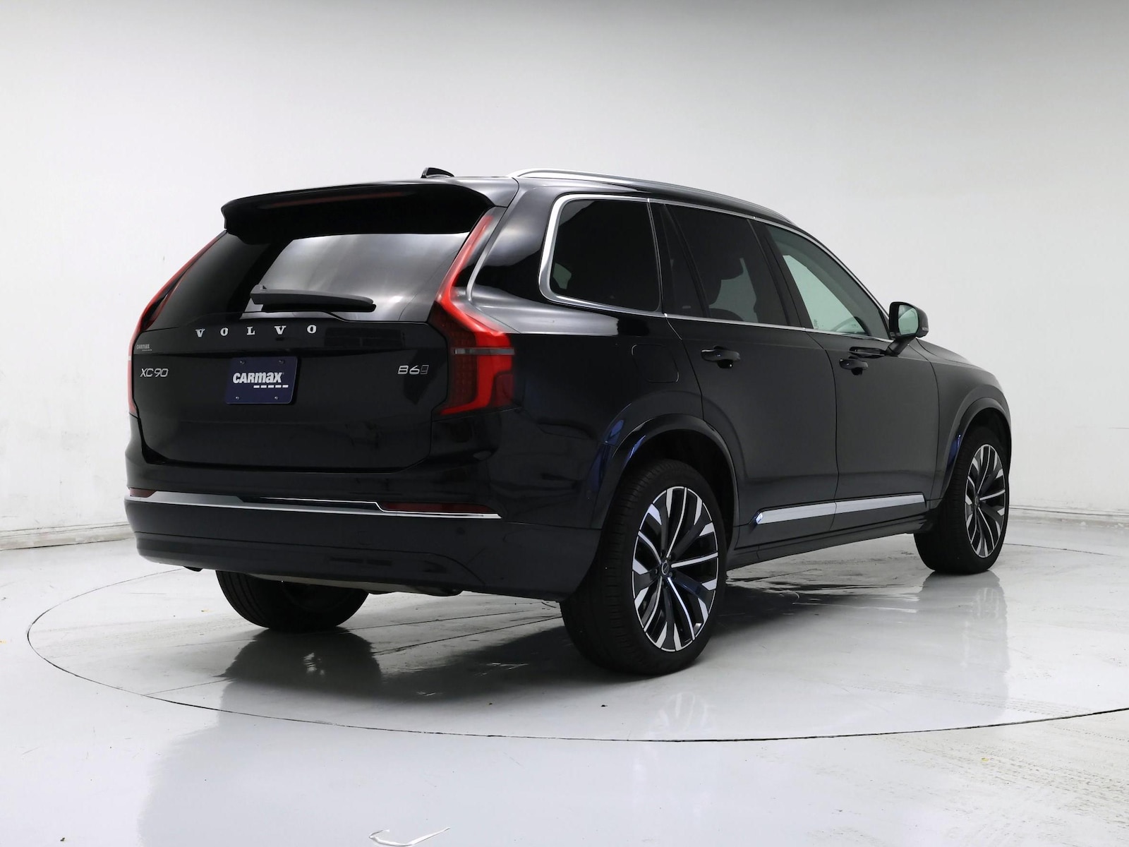 2025 Volvo XC90 Plus - Photo 9