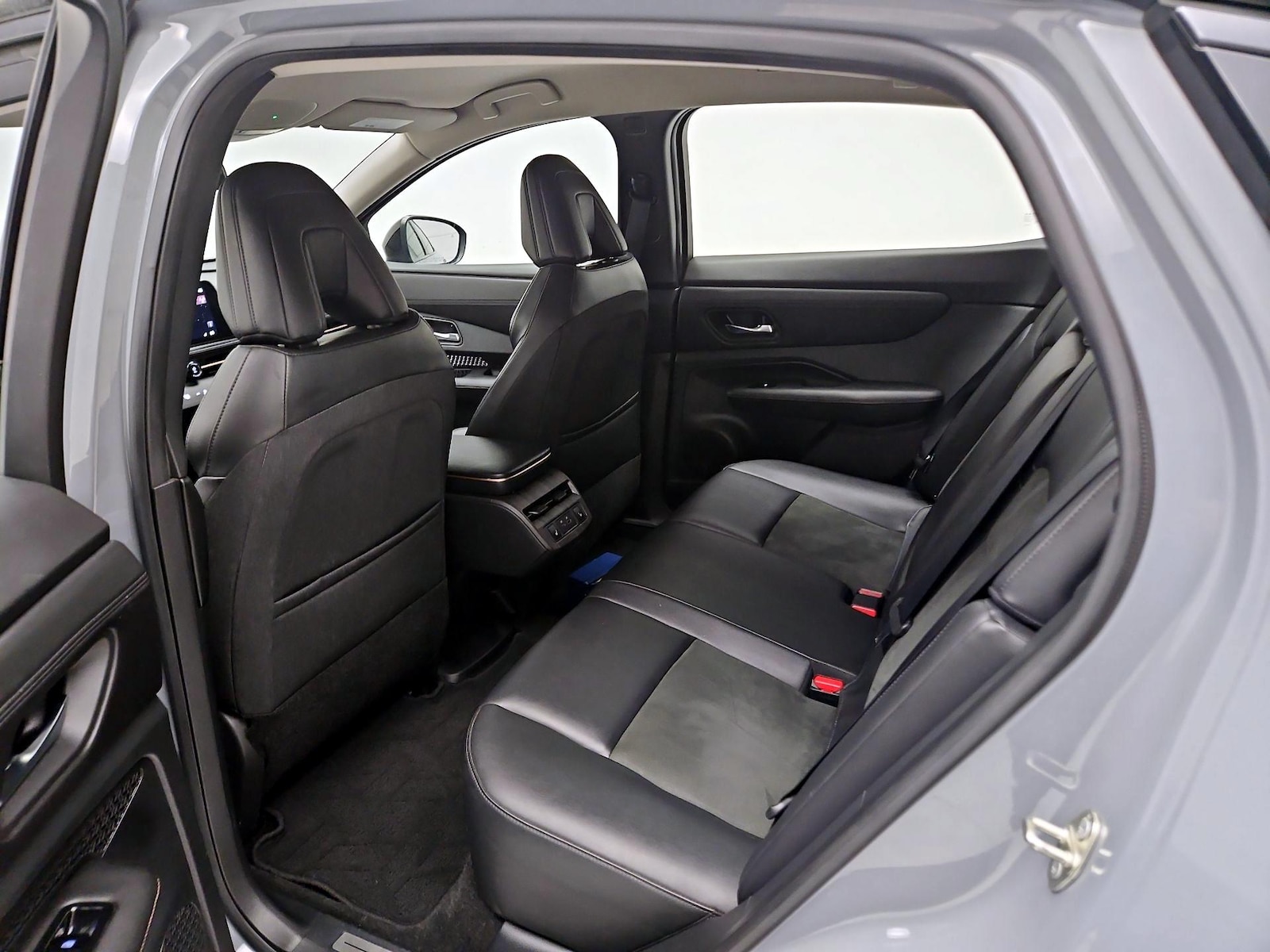 2024 Nissan ARIYA Engage - Photo 21