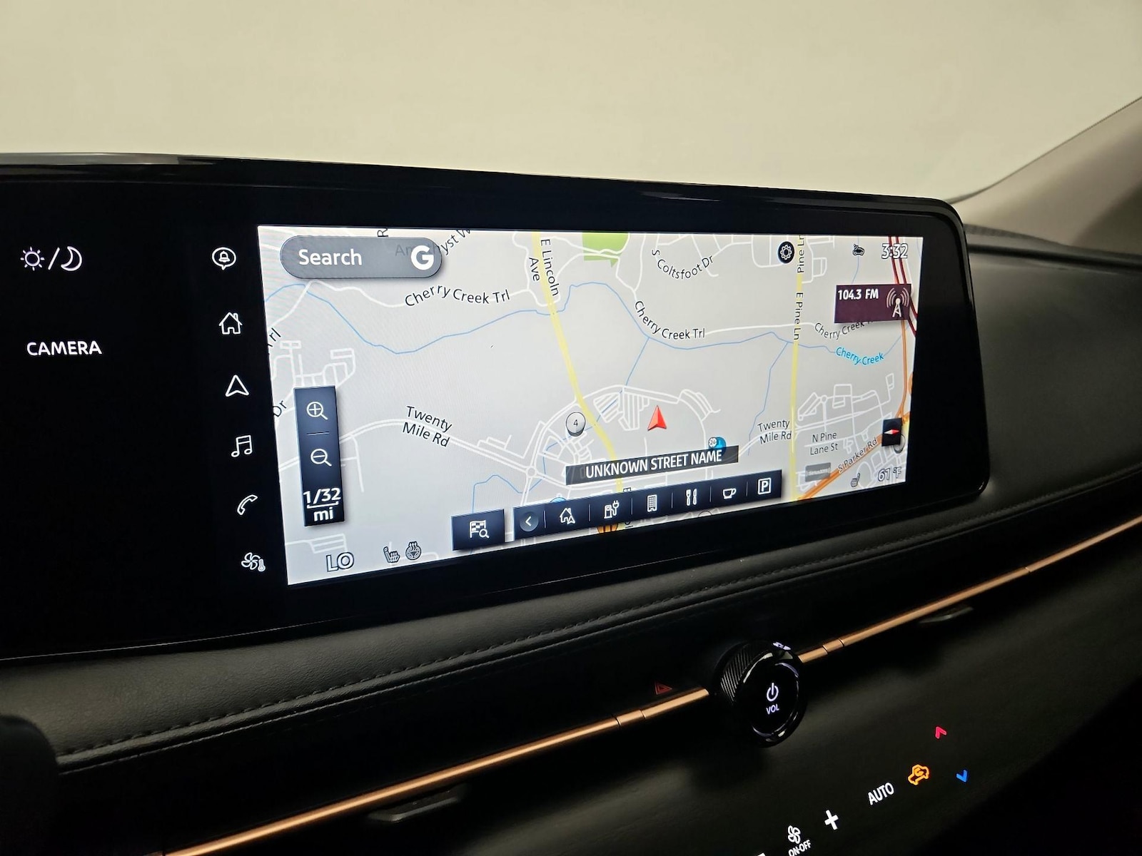 2024 Nissan ARIYA Engage+ - Photo 15