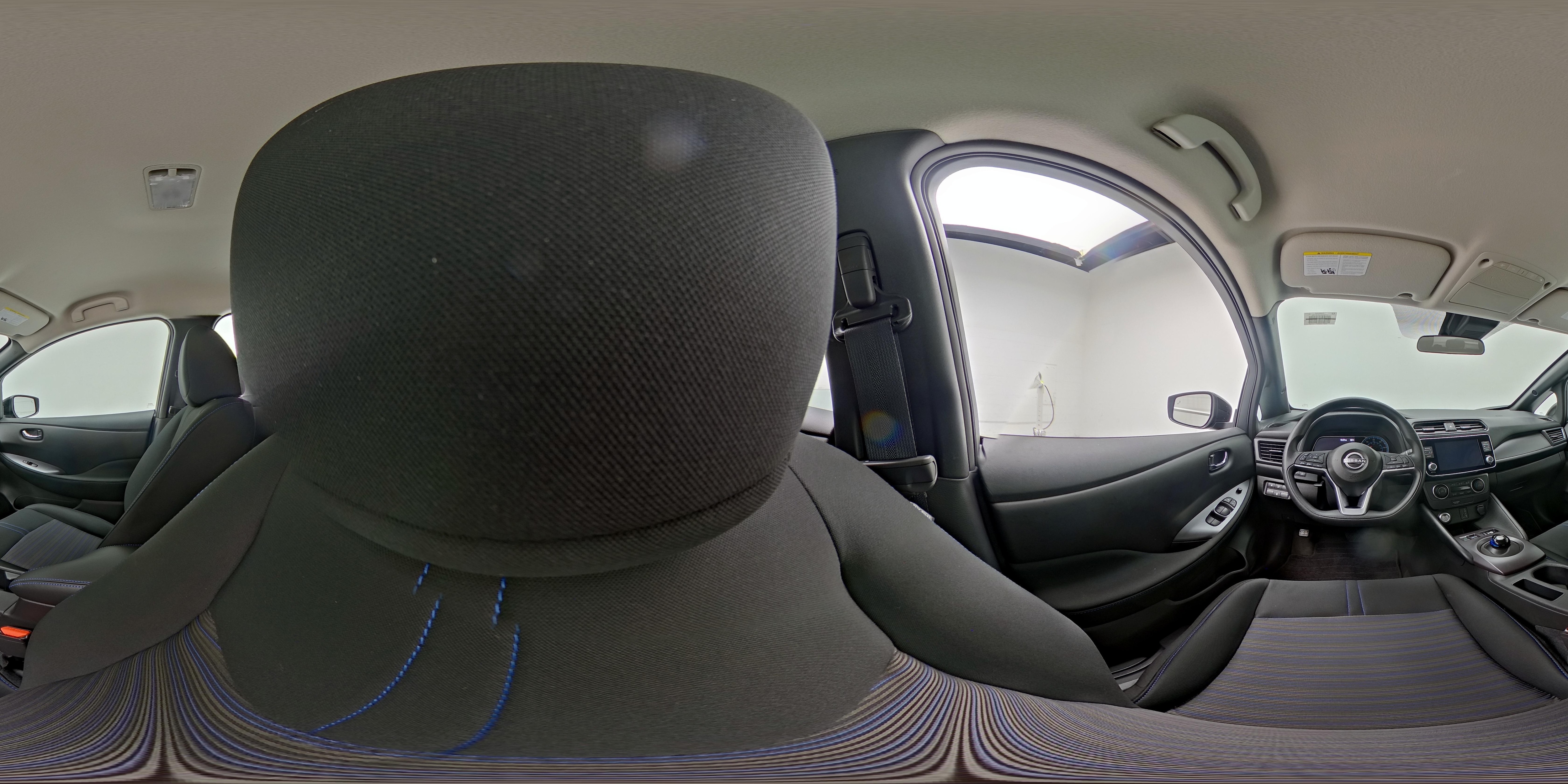 2025 Nissan Leaf S - Photo 27
