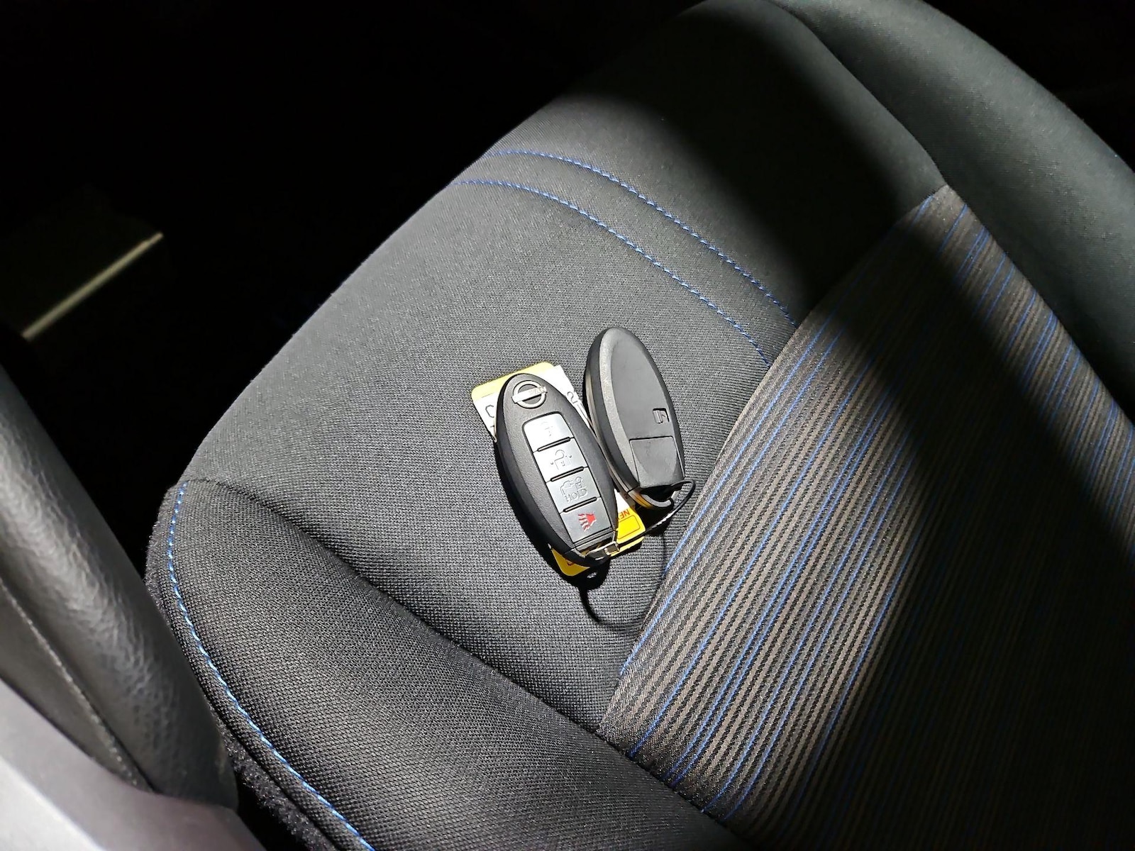 2025 Nissan Leaf S - Photo 24