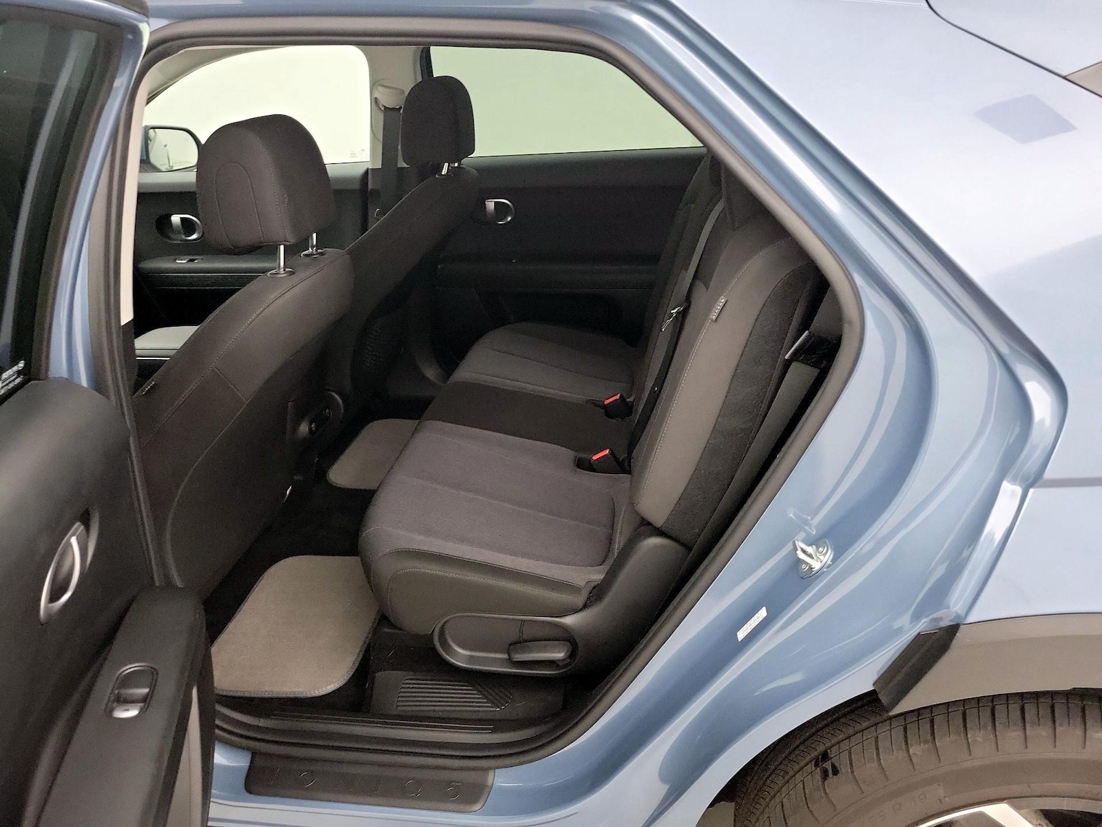 2024 Hyundai IONIQ 5 SEL - Photo 21