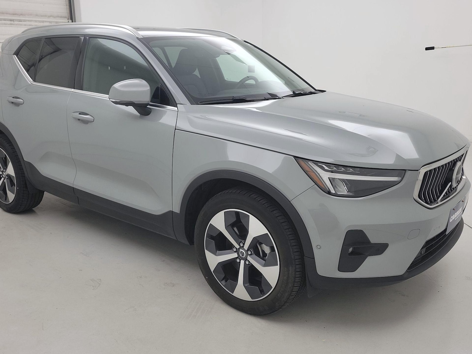 2025 Volvo XC40 Plus