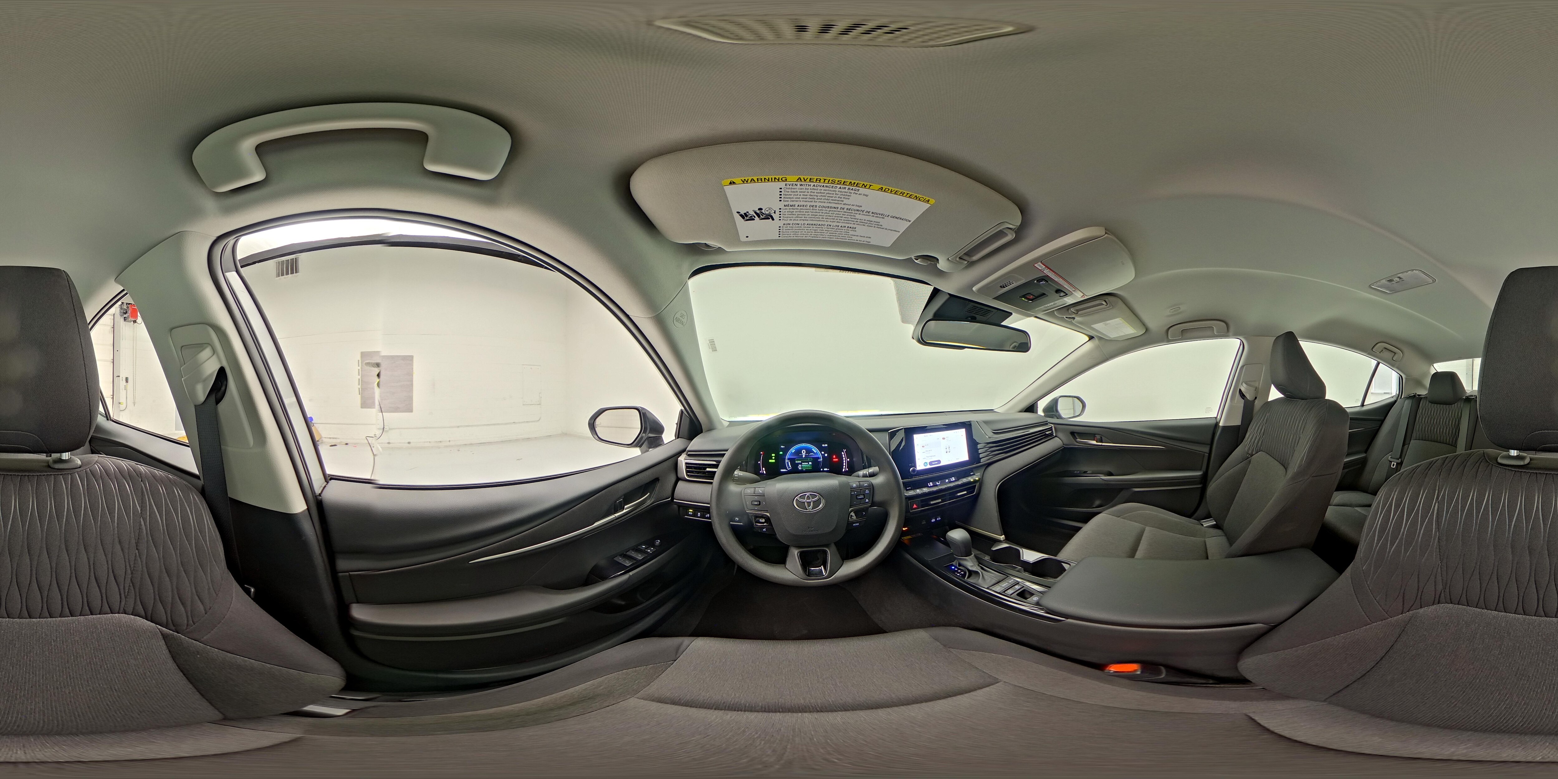 2025 Toyota Camry LE - Photo 27