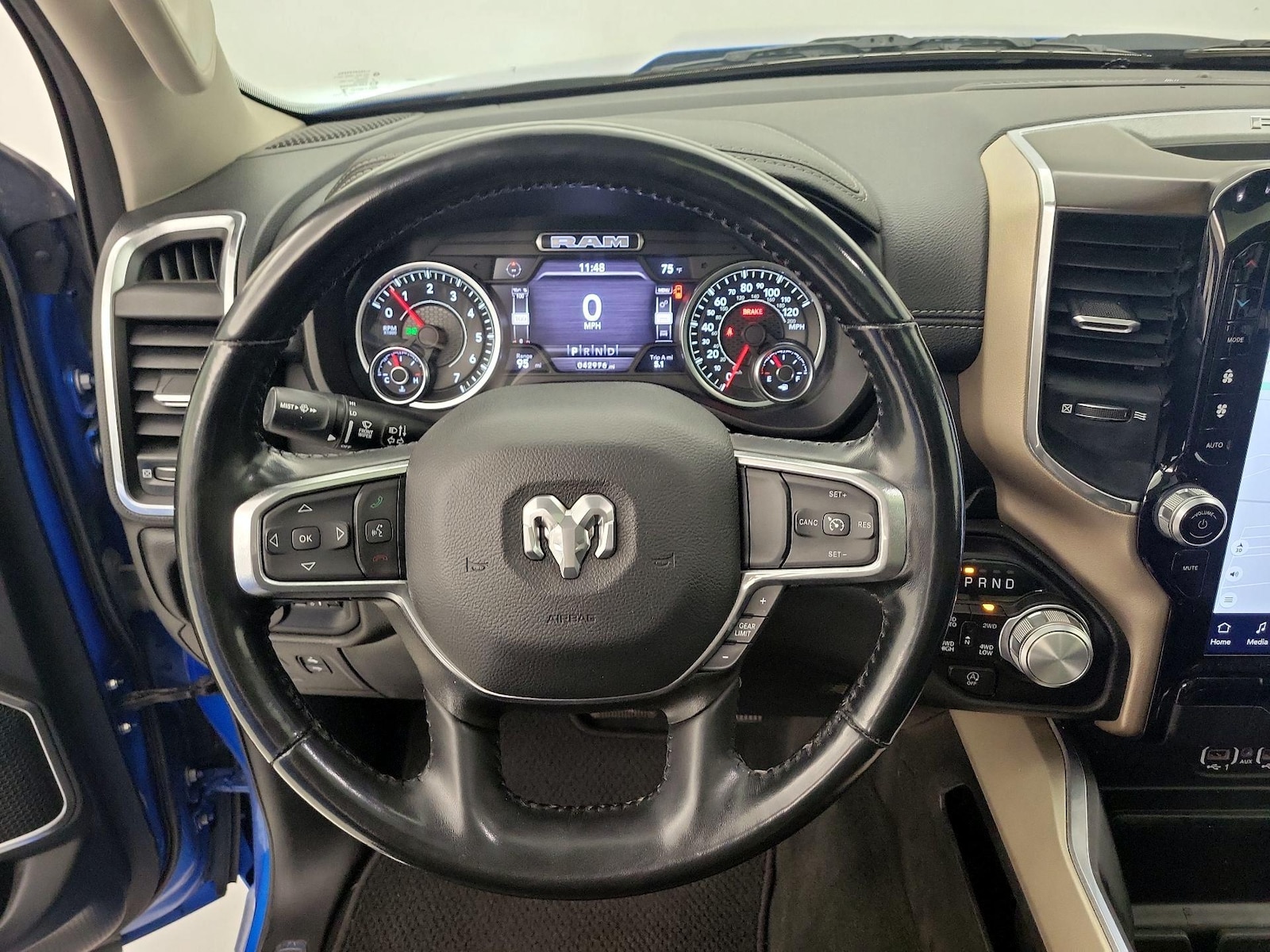 2022 RAM Ram 1500 Pickup Laramie - Photo 11
