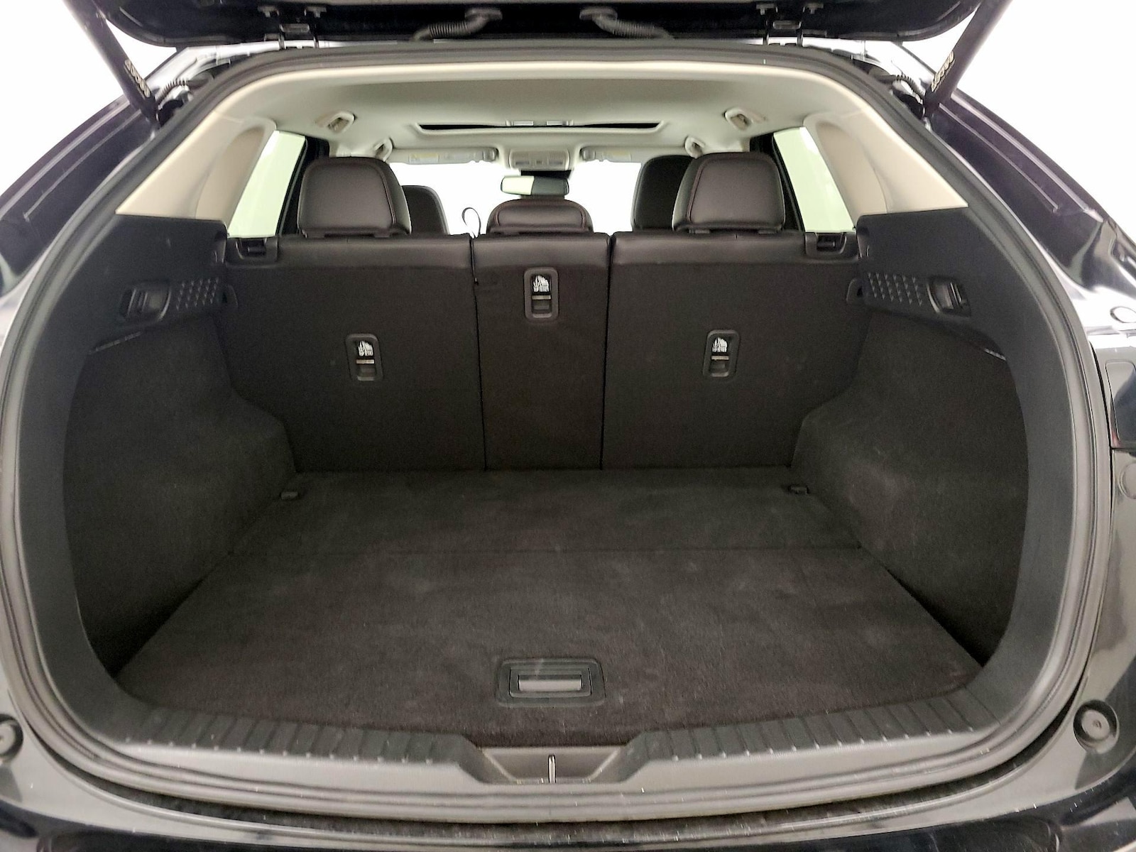 2025 Mazda CX-5 S Preferred package - Photo 22