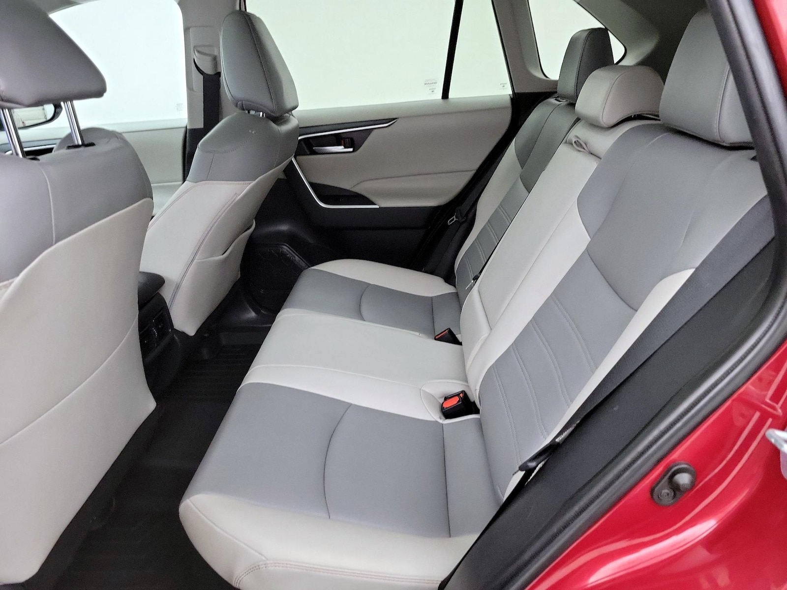 2024 Toyota RAV4 XLE Premium - Photo 21
