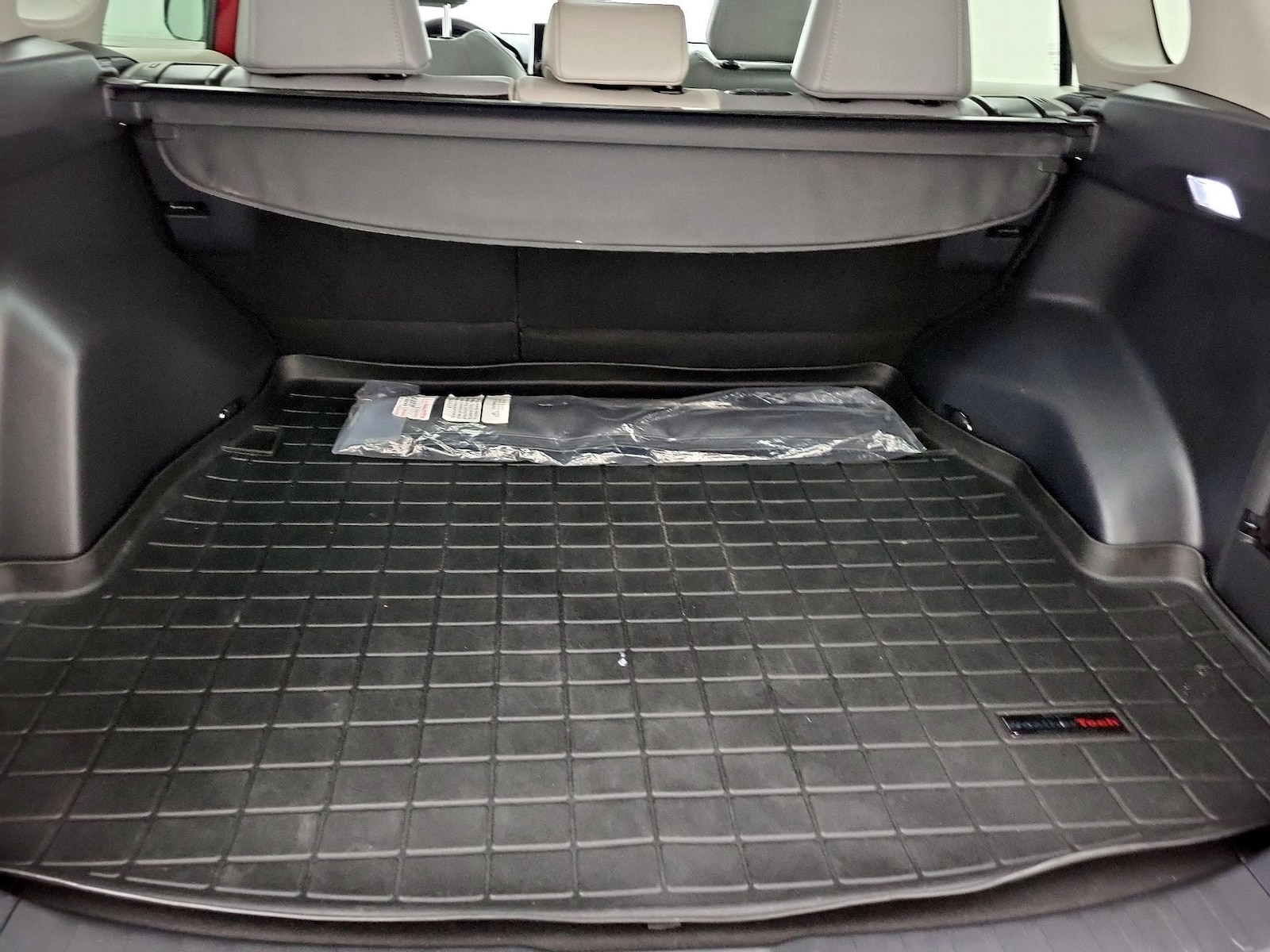2024 Toyota RAV4 XLE Premium - Photo 22