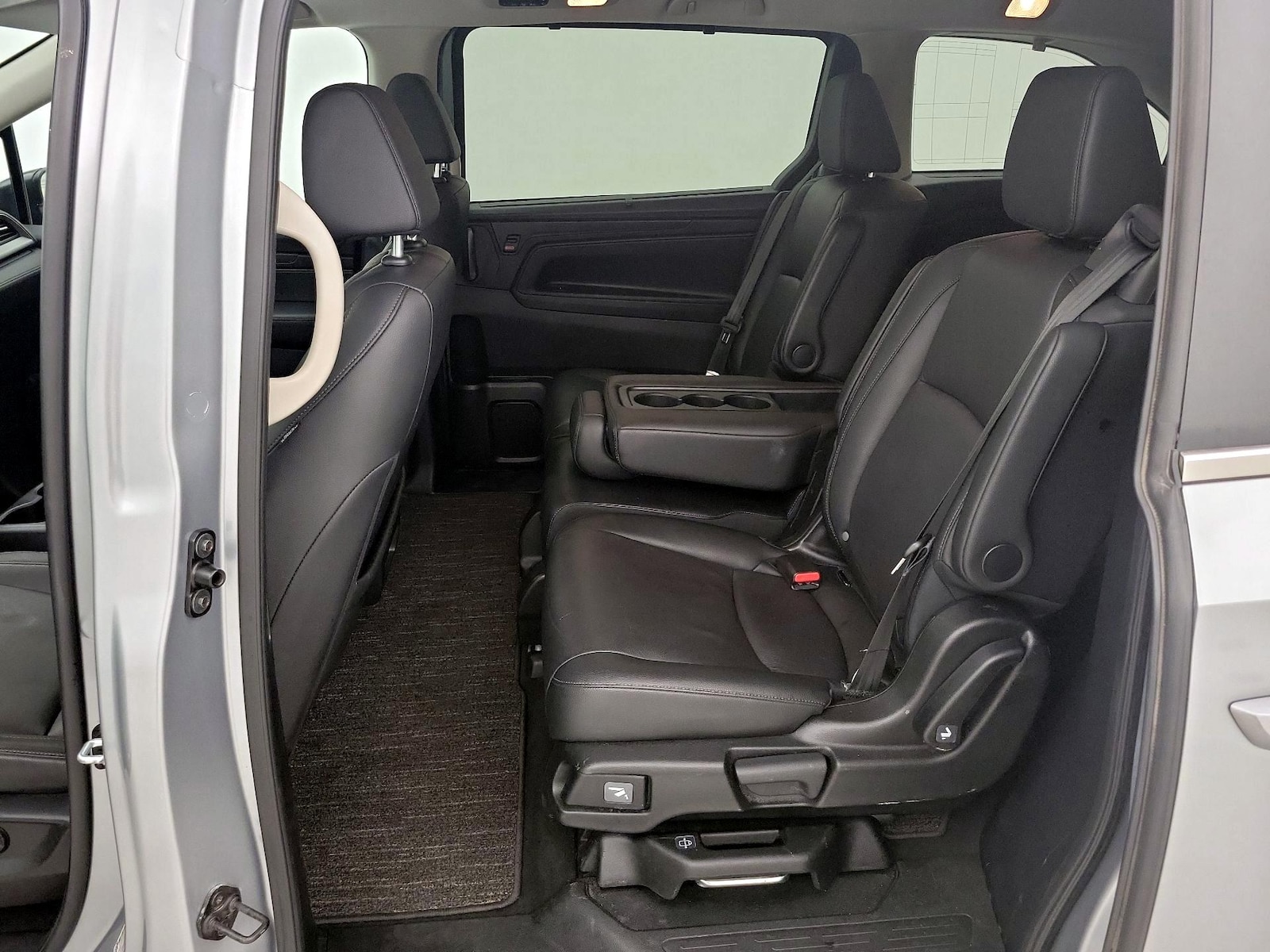 2025 Honda Odyssey EX-L - Photo 21