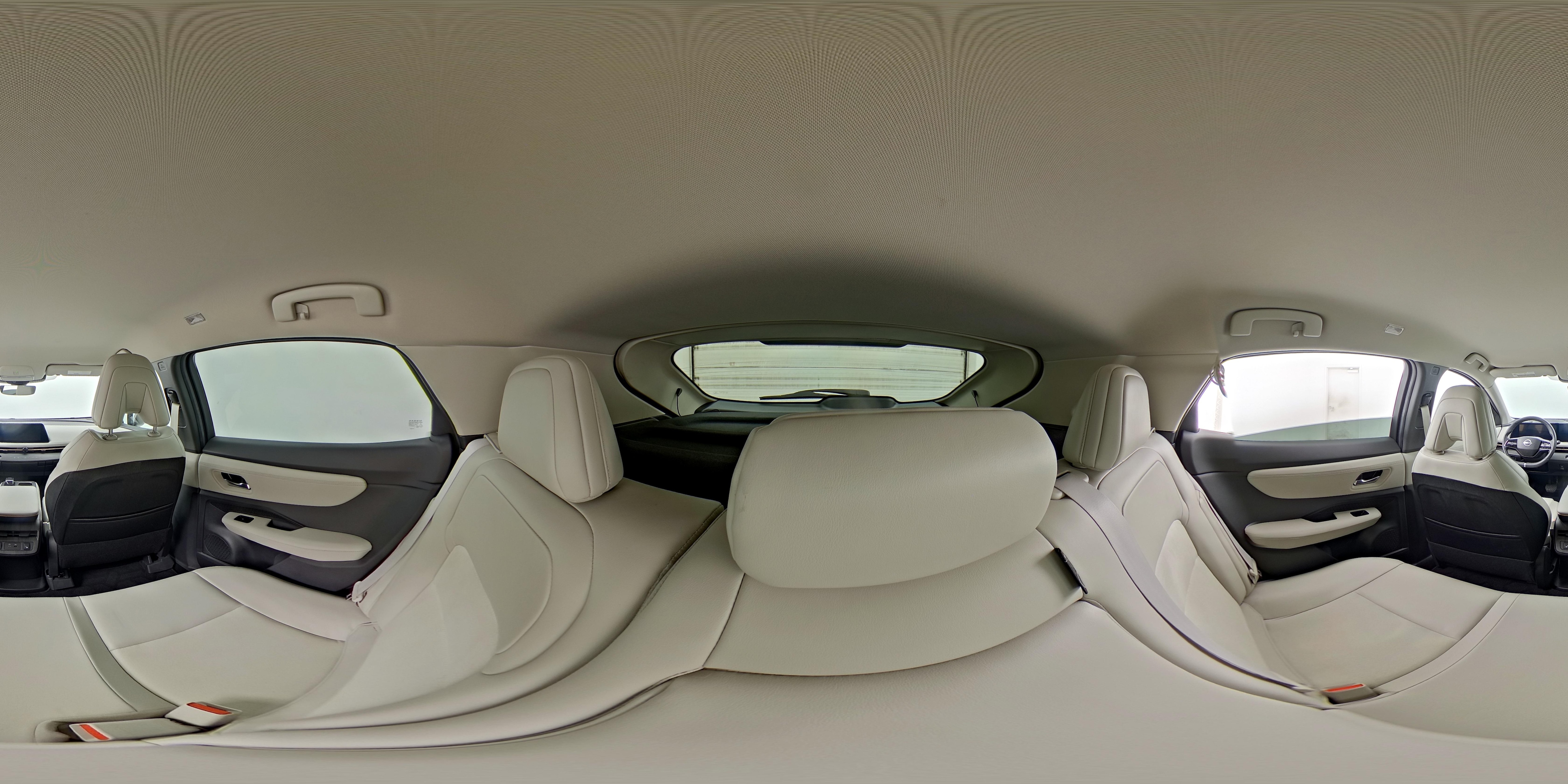 2024 Nissan ARIYA Engage+ - Photo 26