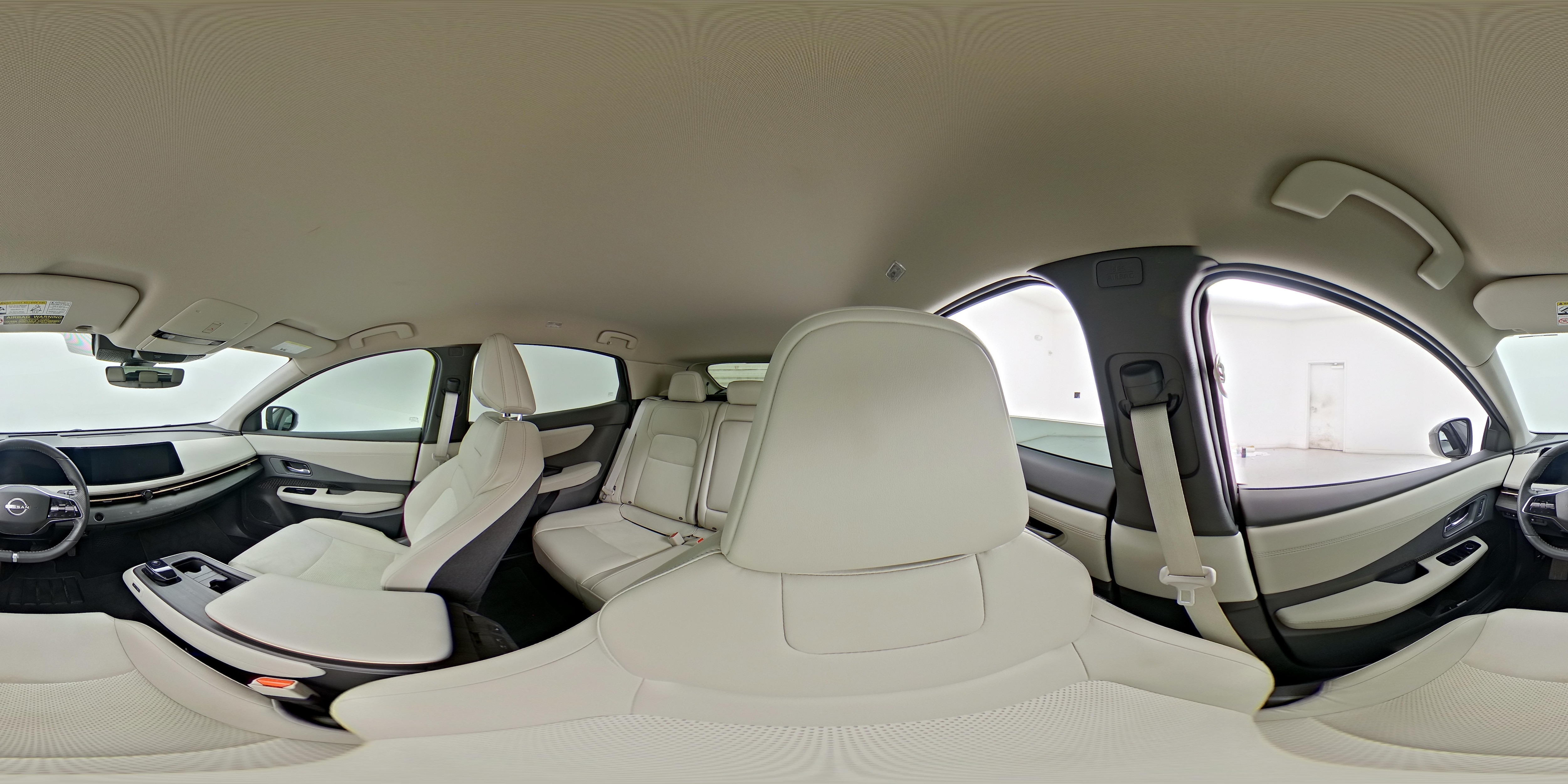 2024 Nissan ARIYA Engage+ - Photo 27