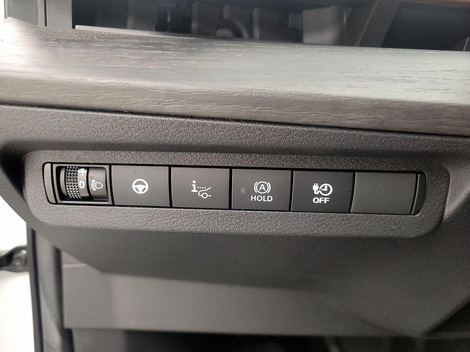2024 Nissan ARIYA Engage+ - Photo 14