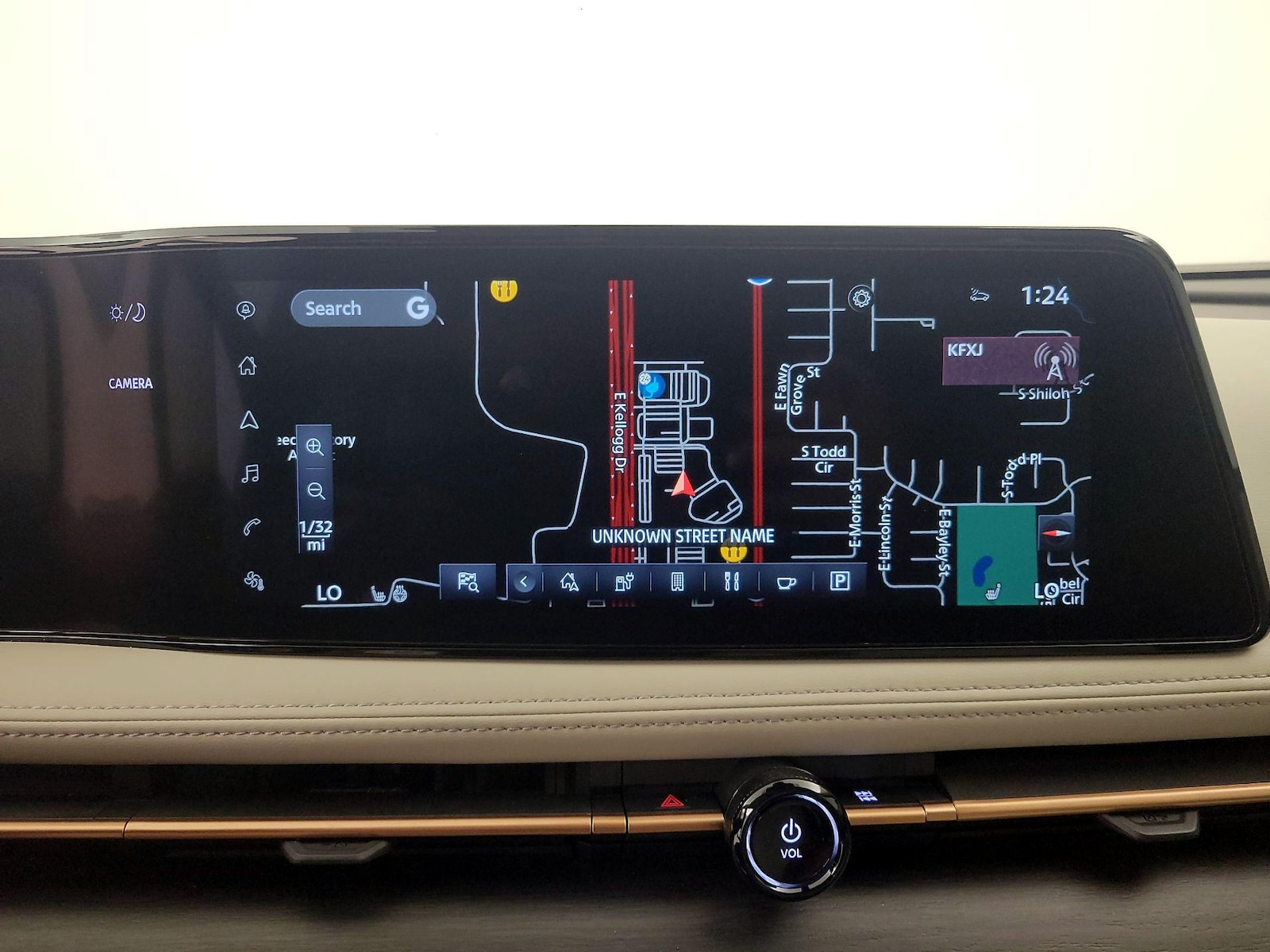 2024 Nissan ARIYA Engage+ - Photo 15