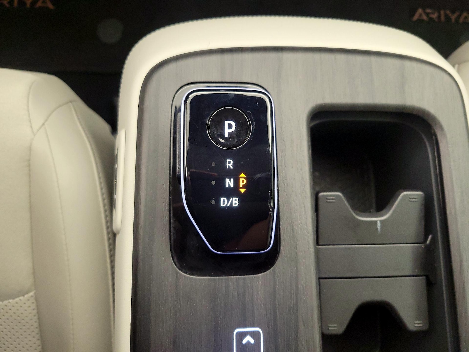 2024 Nissan ARIYA Engage+ - Photo 19