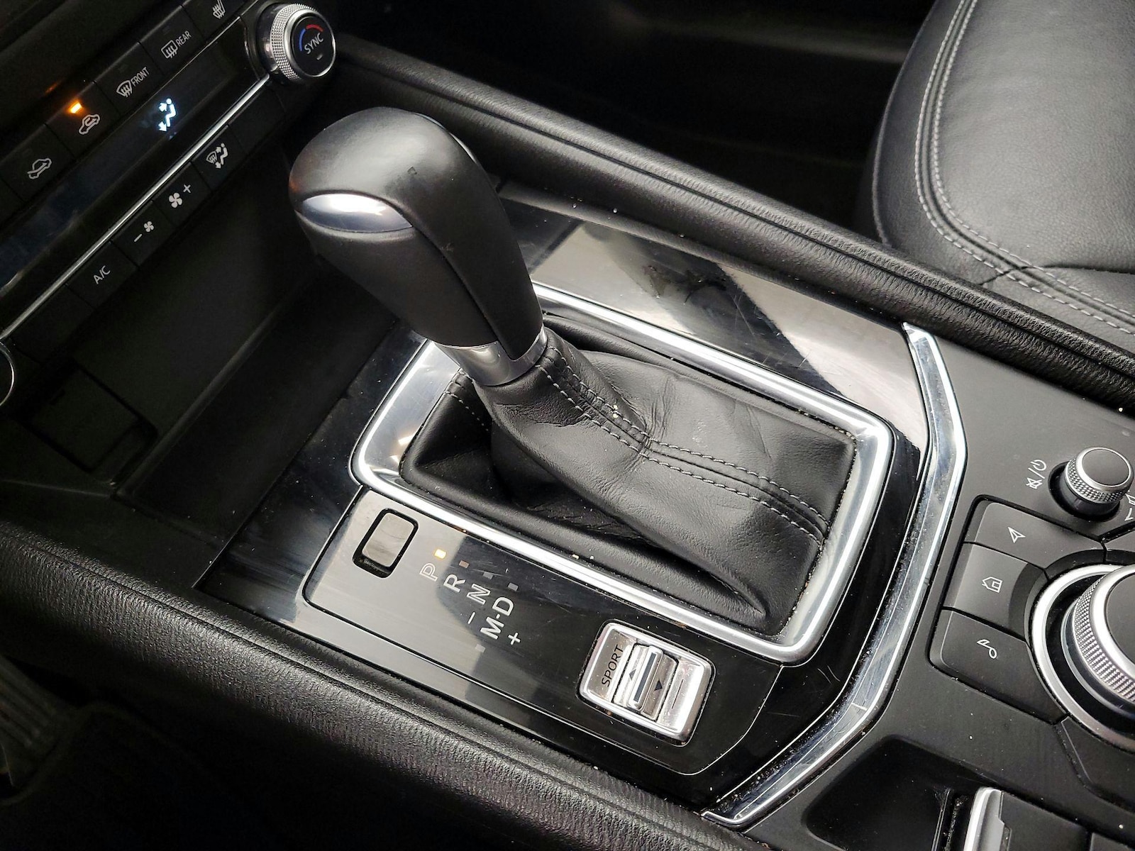 2025 Mazda CX-5 S Preferred package - Photo 18