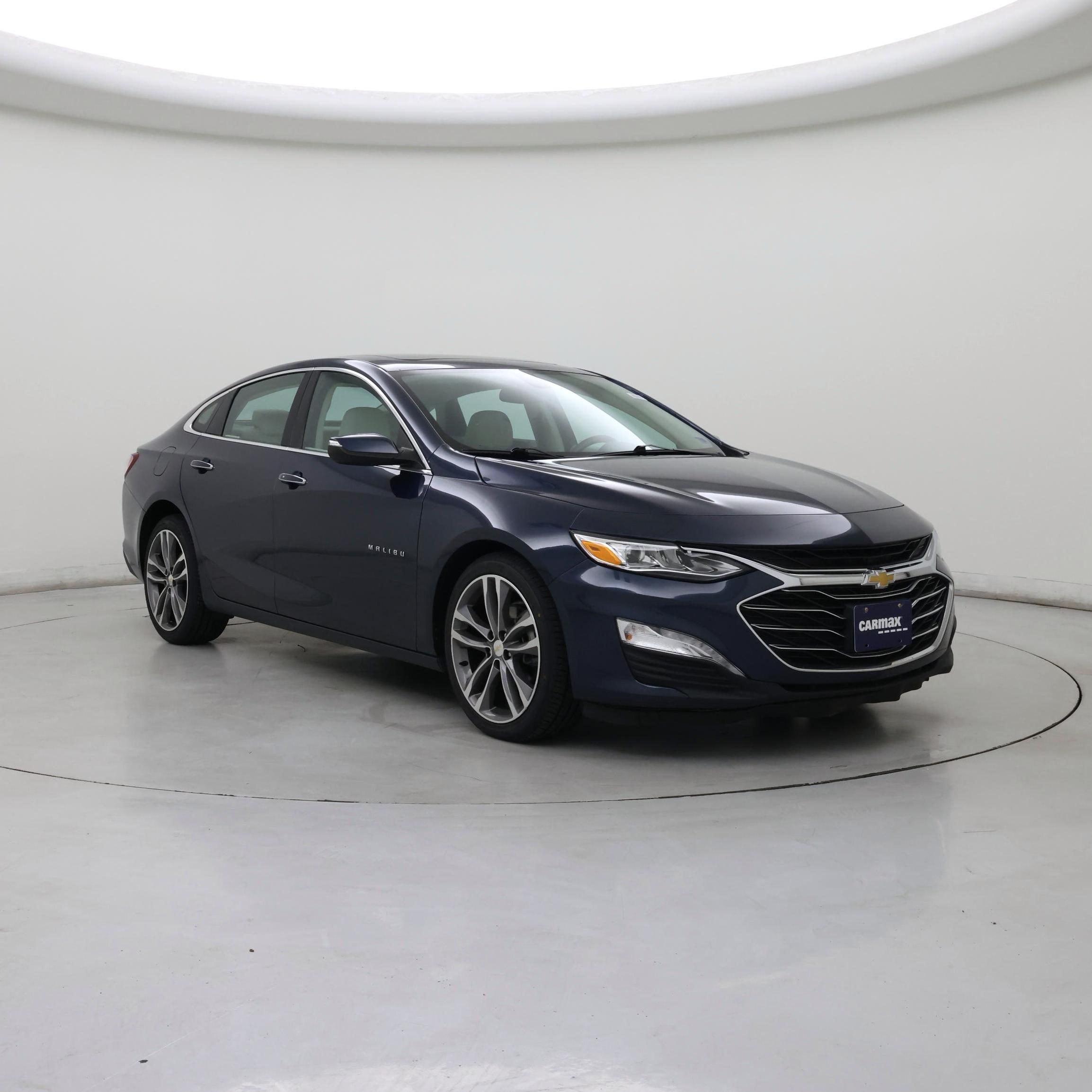 Blue 2022 Chevrolet Malibu Sedan Front-Wheel Drive Automatic