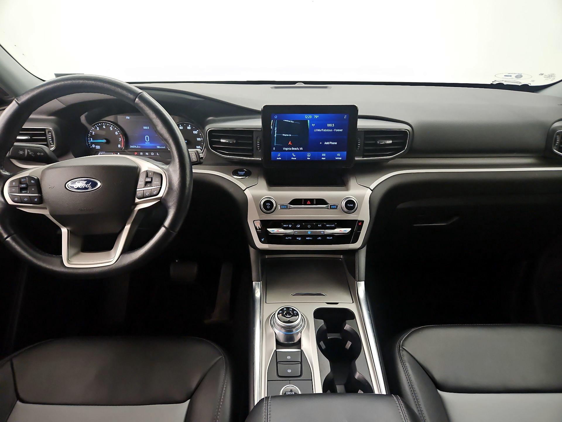 Thumbnail: 2022 Ford Explorer - 9