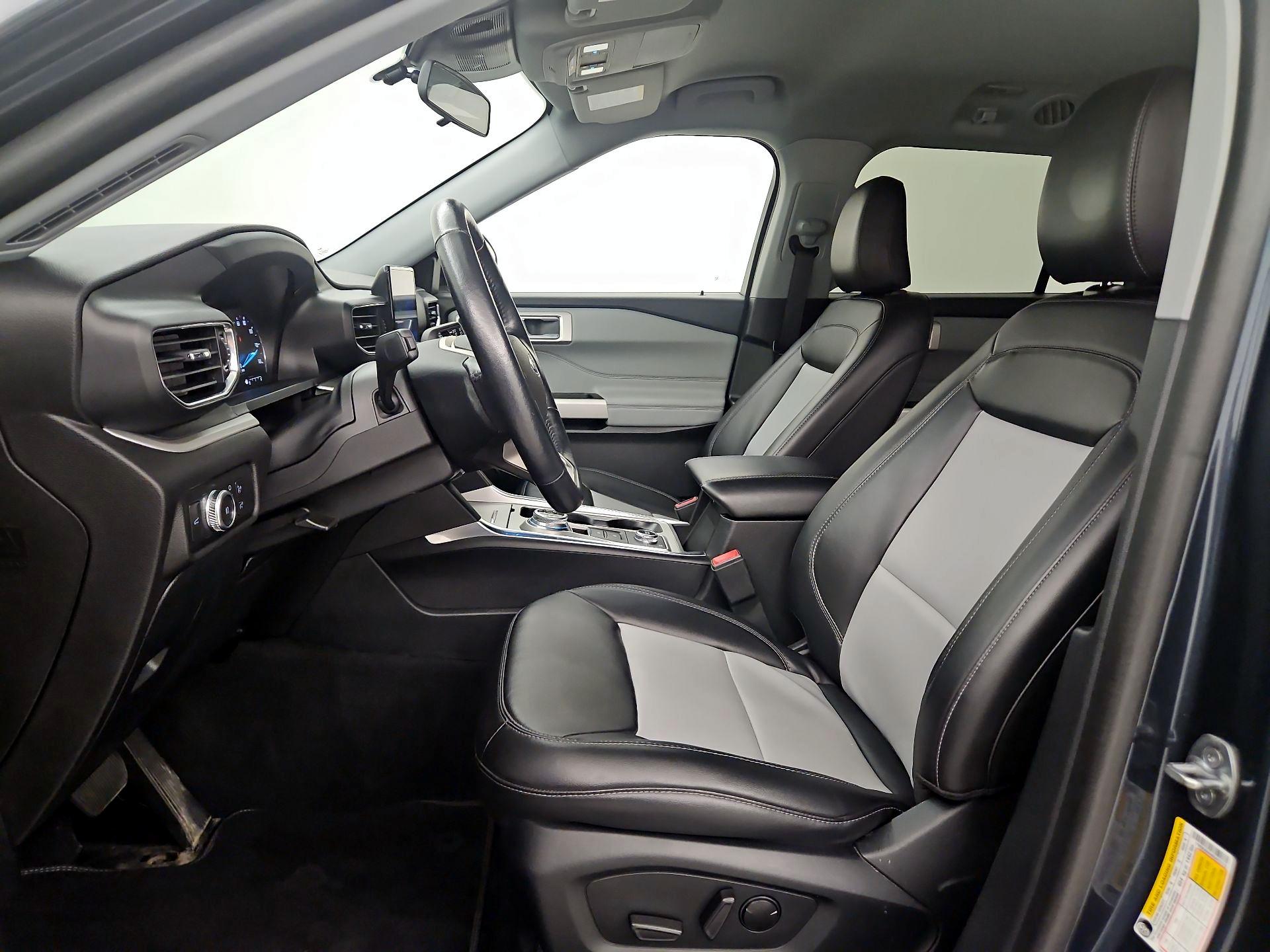 Thumbnail: 2022 Ford Explorer - 11