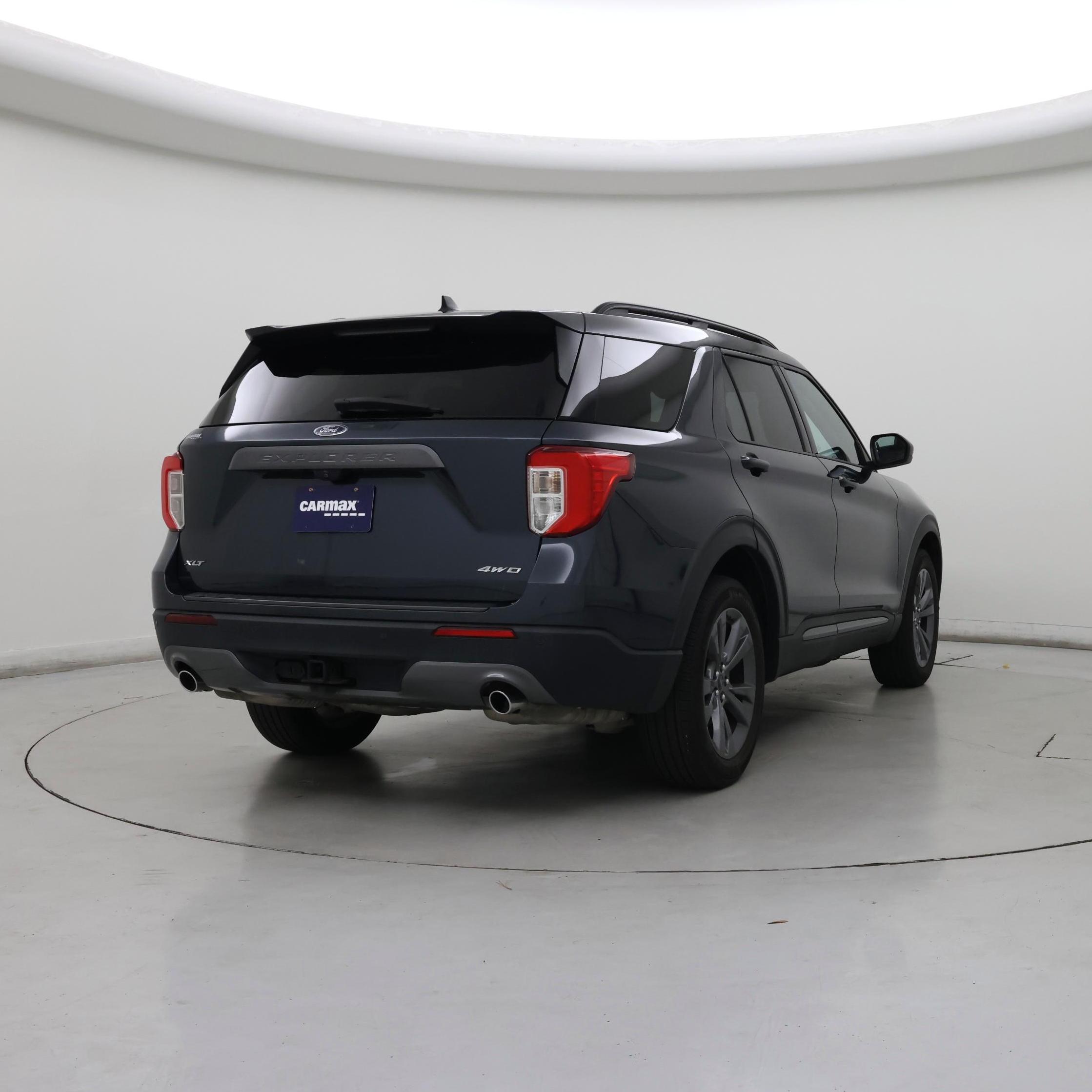 Thumbnail: 2022 Ford Explorer - 8