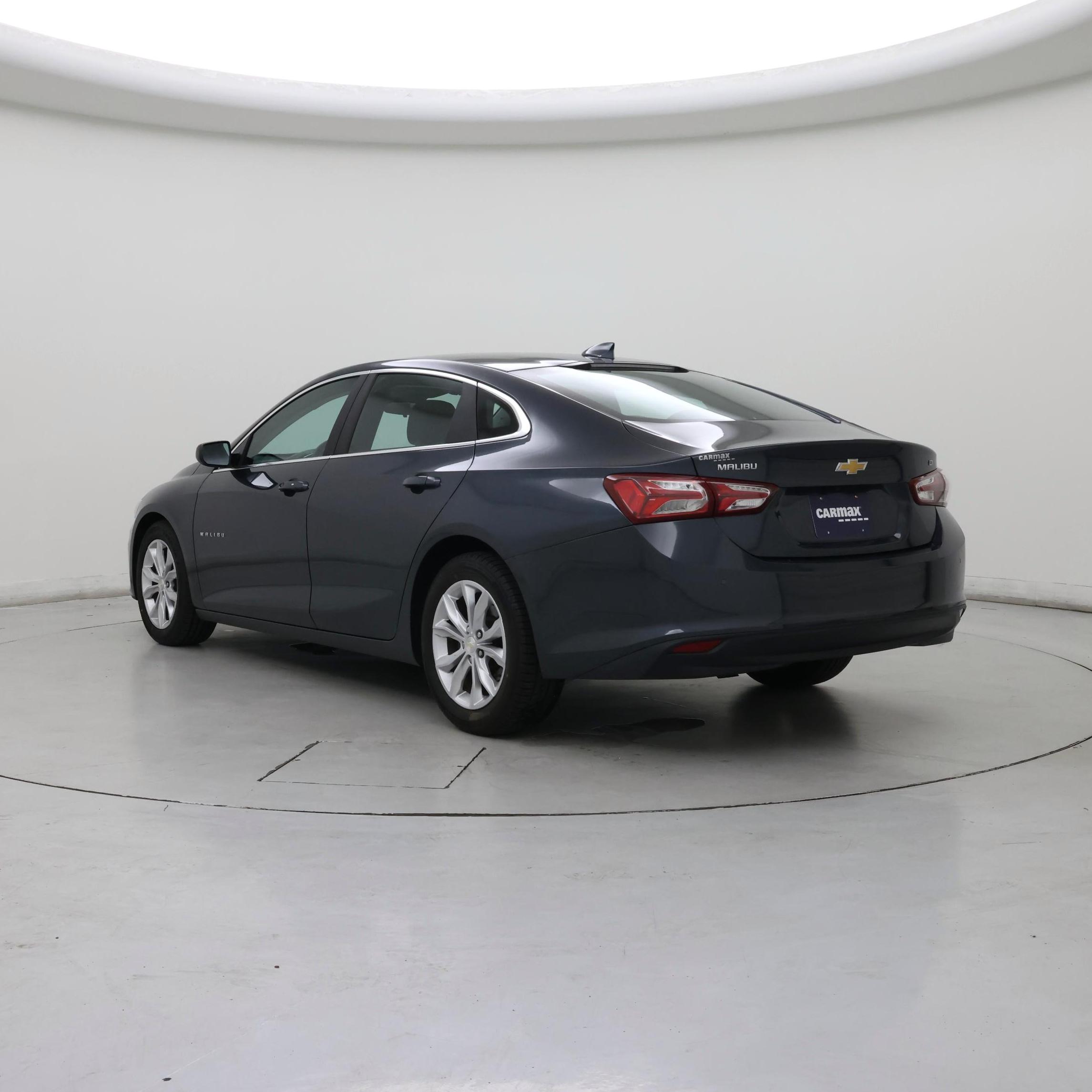 Thumbnail: 2020 Chevrolet Malibu - 2