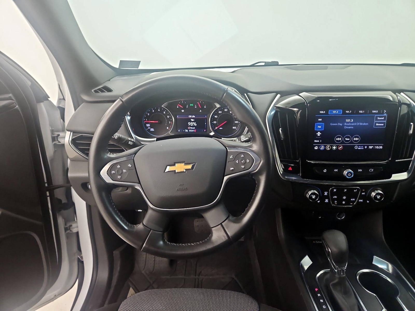 2022 Chevrolet Traverse 1LT - Photo 11