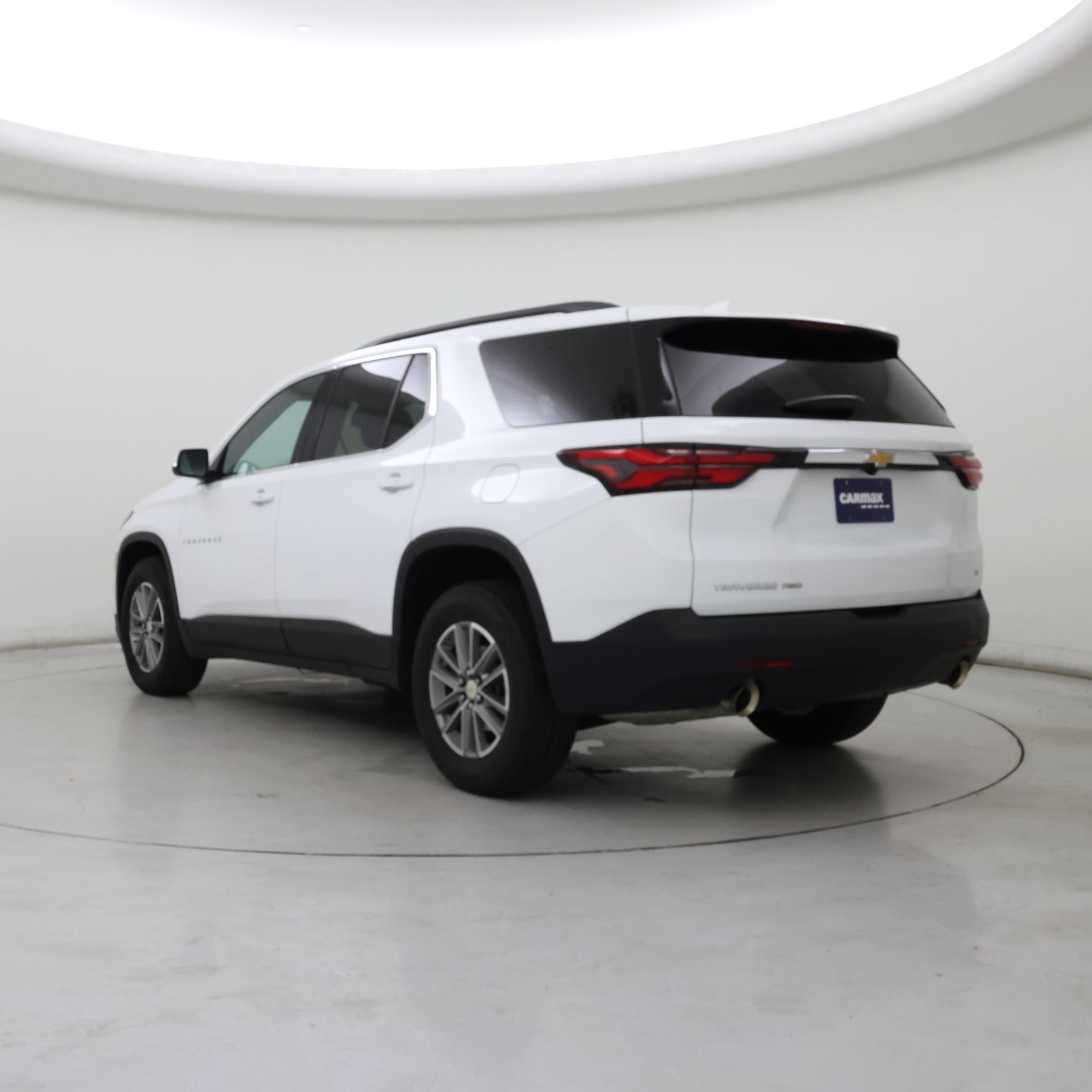 Thumbnail: 2022 Chevrolet Traverse - 2
