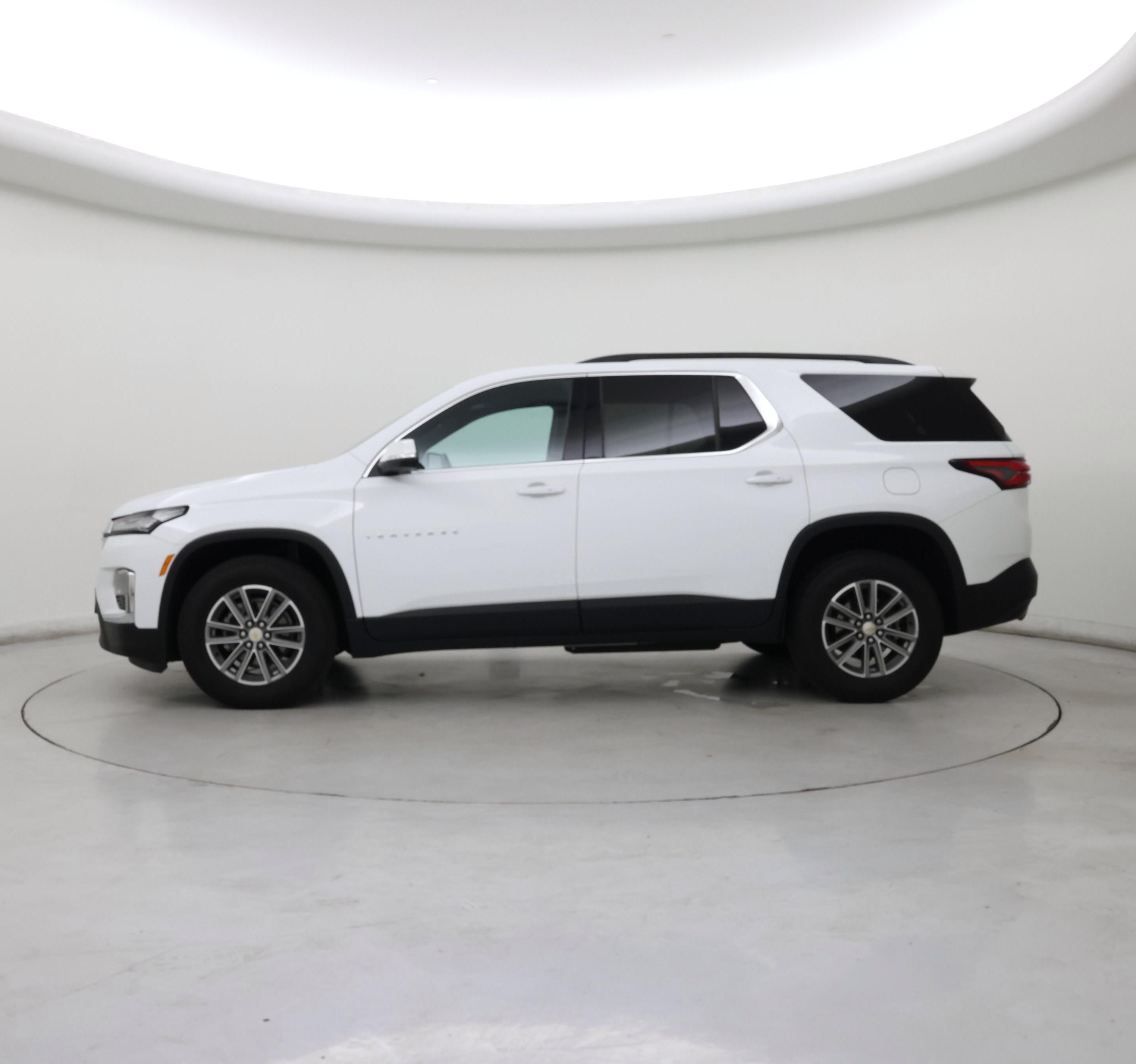Thumbnail: 2022 Chevrolet Traverse - 3