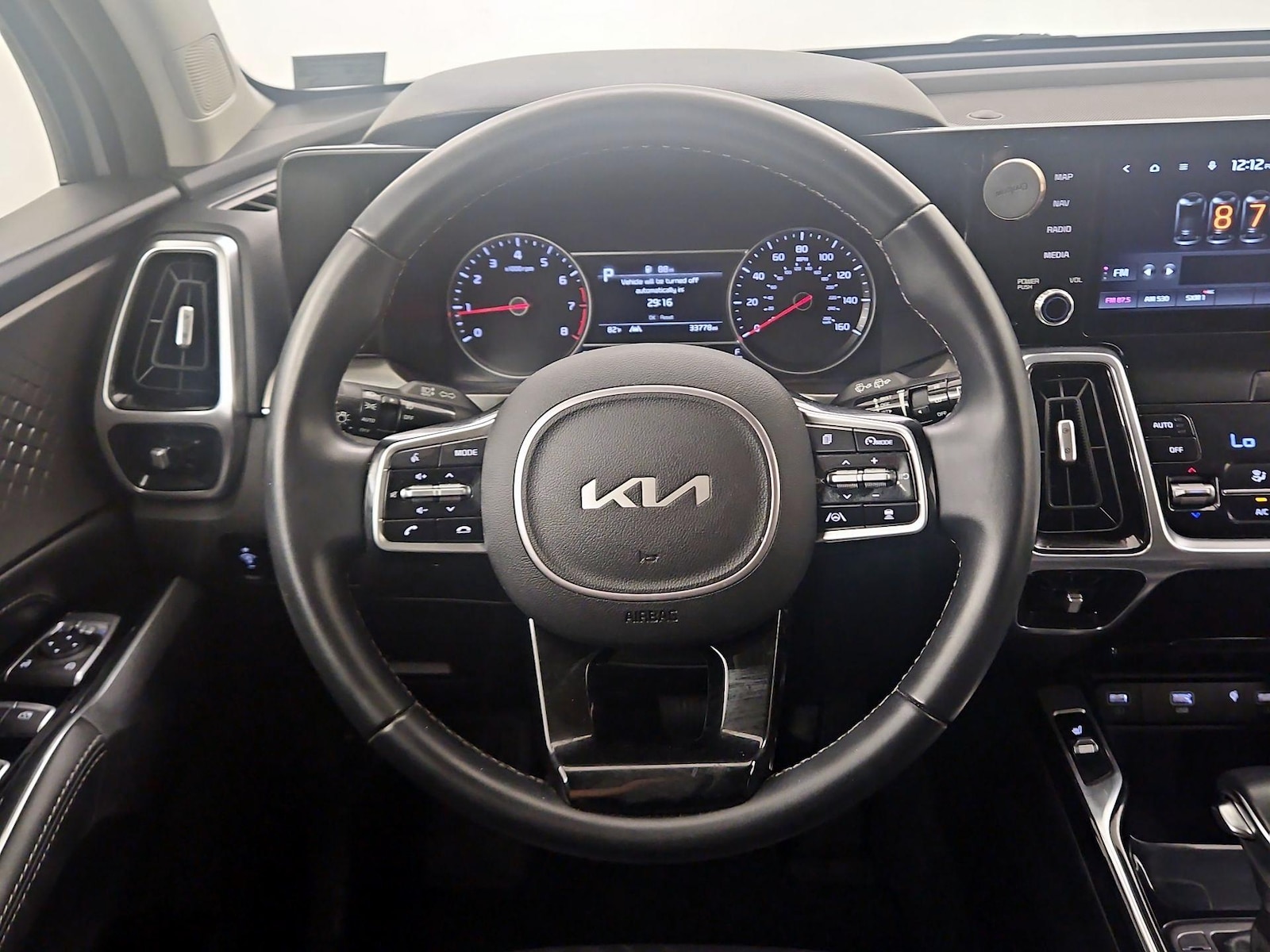 2022 Kia Sorento SX - Photo 11