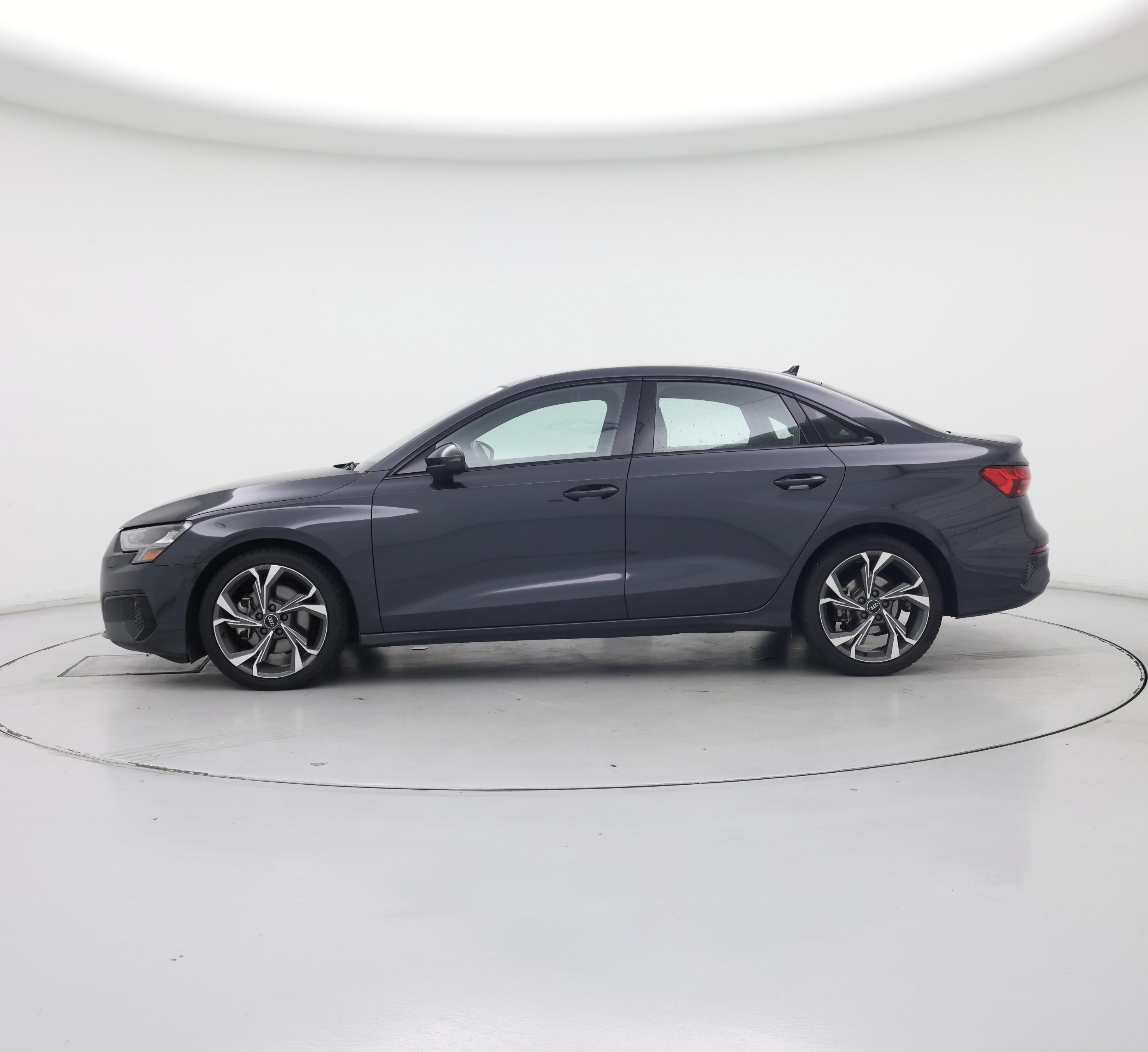 Thumbnail: 2022 Audi A3 - 3