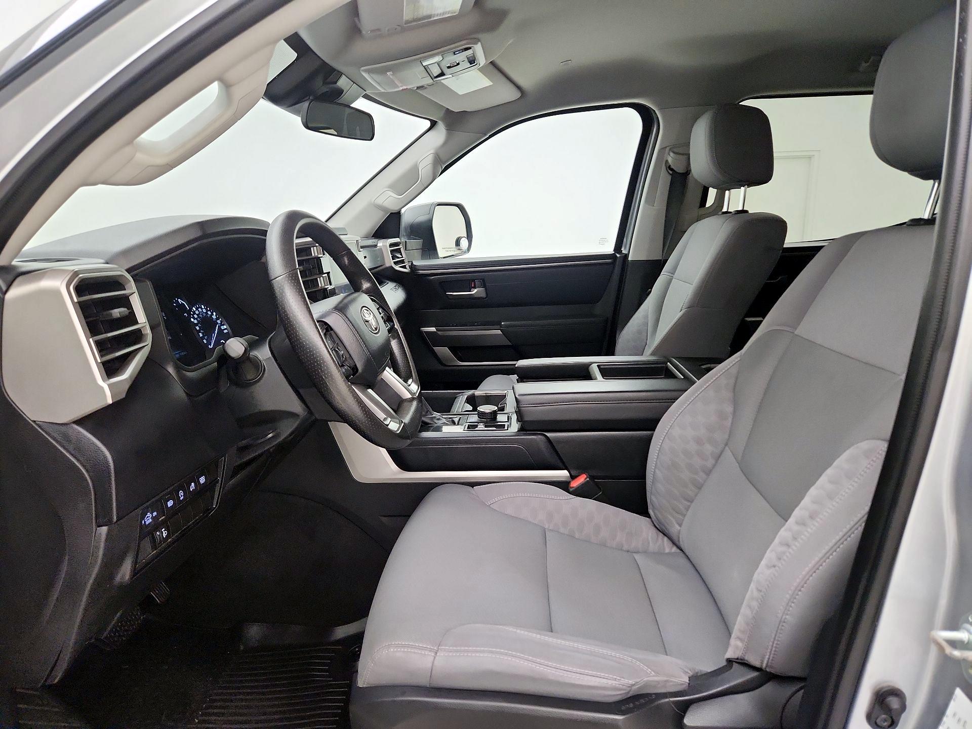 Thumbnail: 2023 Toyota Tundra - 11