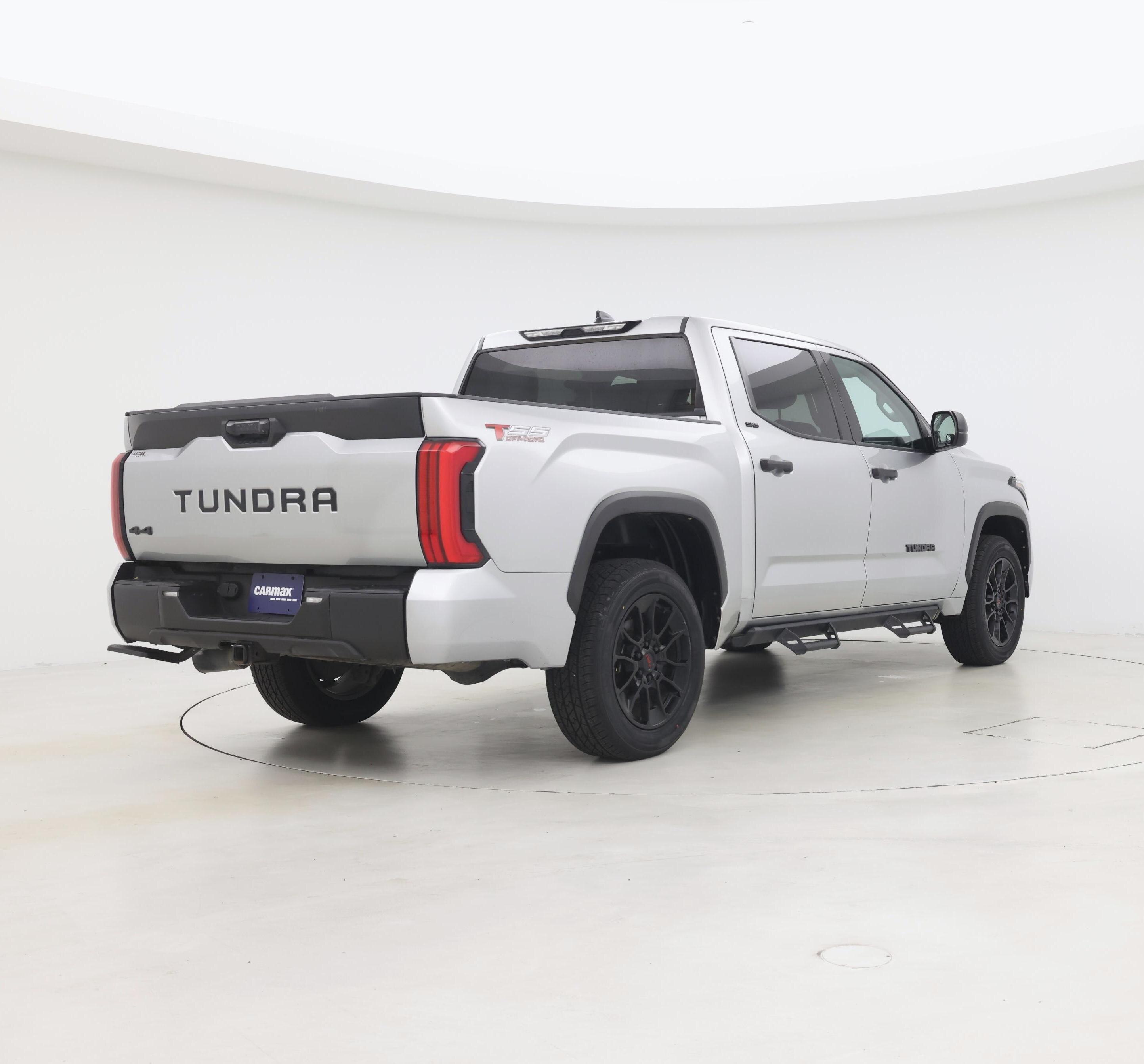 Thumbnail: 2023 Toyota Tundra - 8