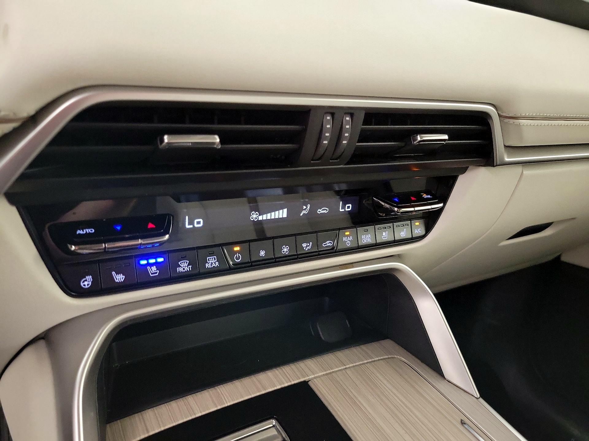 Thumbnail: 2024 Mazda CX-90 - 17