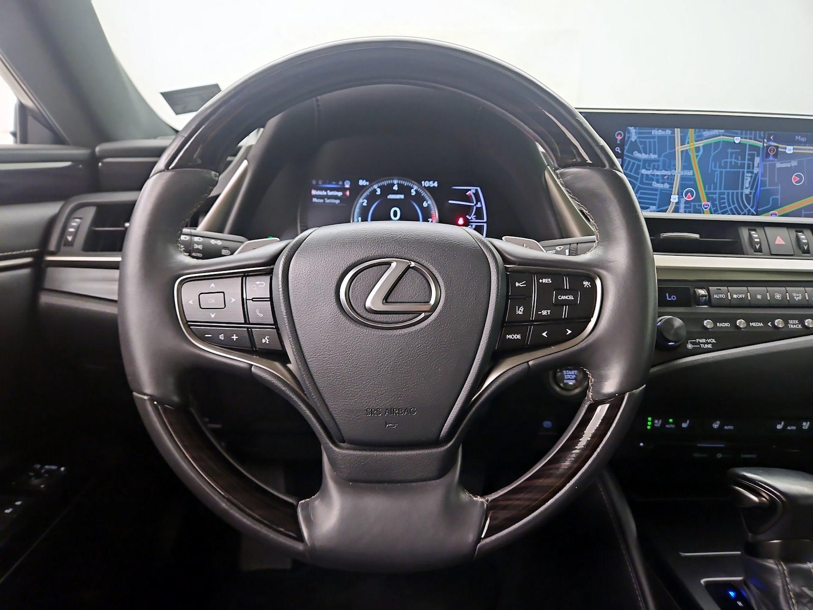 2020 Lexus ES 350 - Photo 11