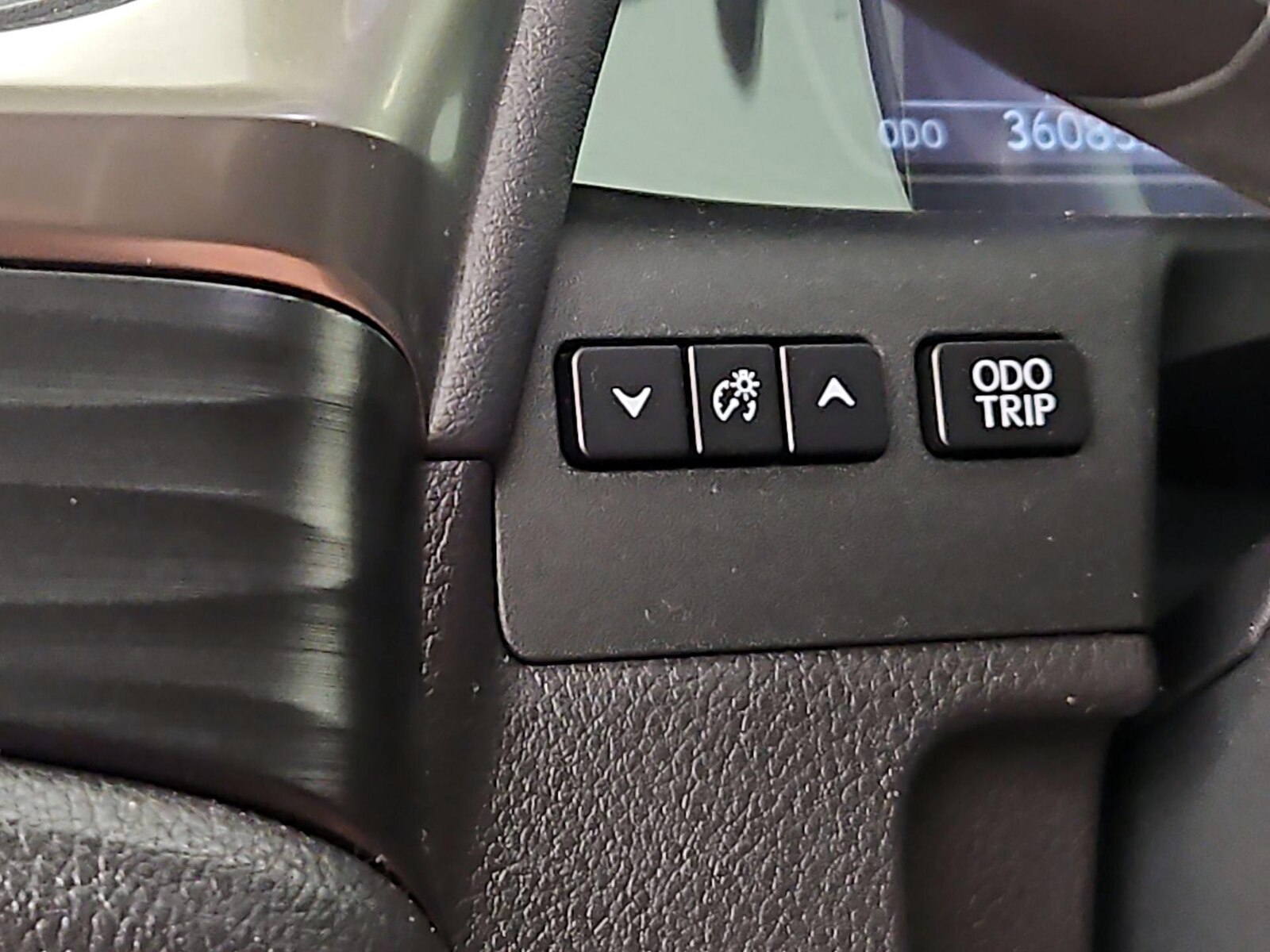 2020 Lexus ES 350 - Photo 14
