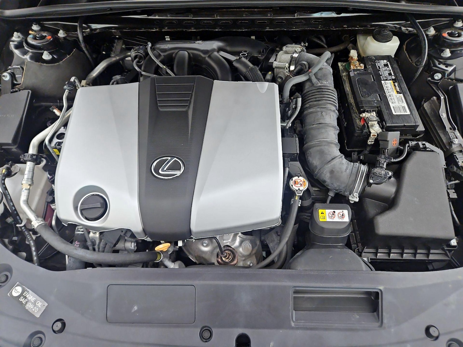 2020 Lexus ES 350 - Photo 24