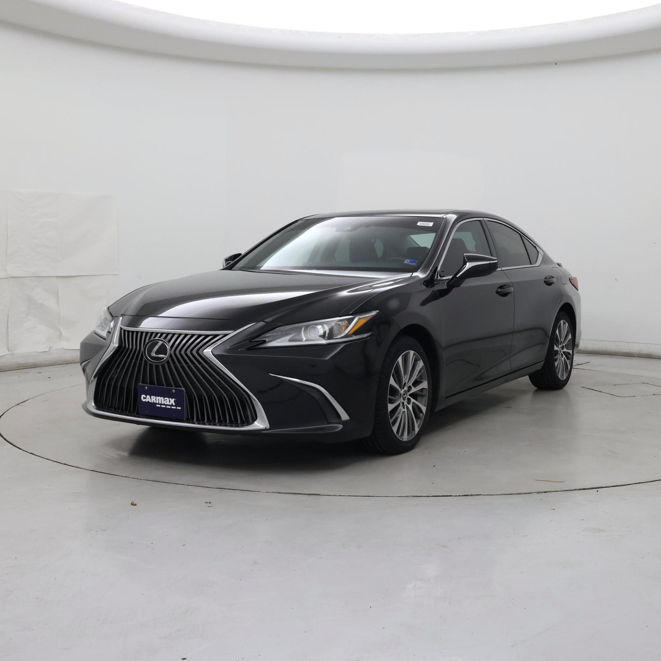 Thumbnail: 2020 Lexus ES - 4