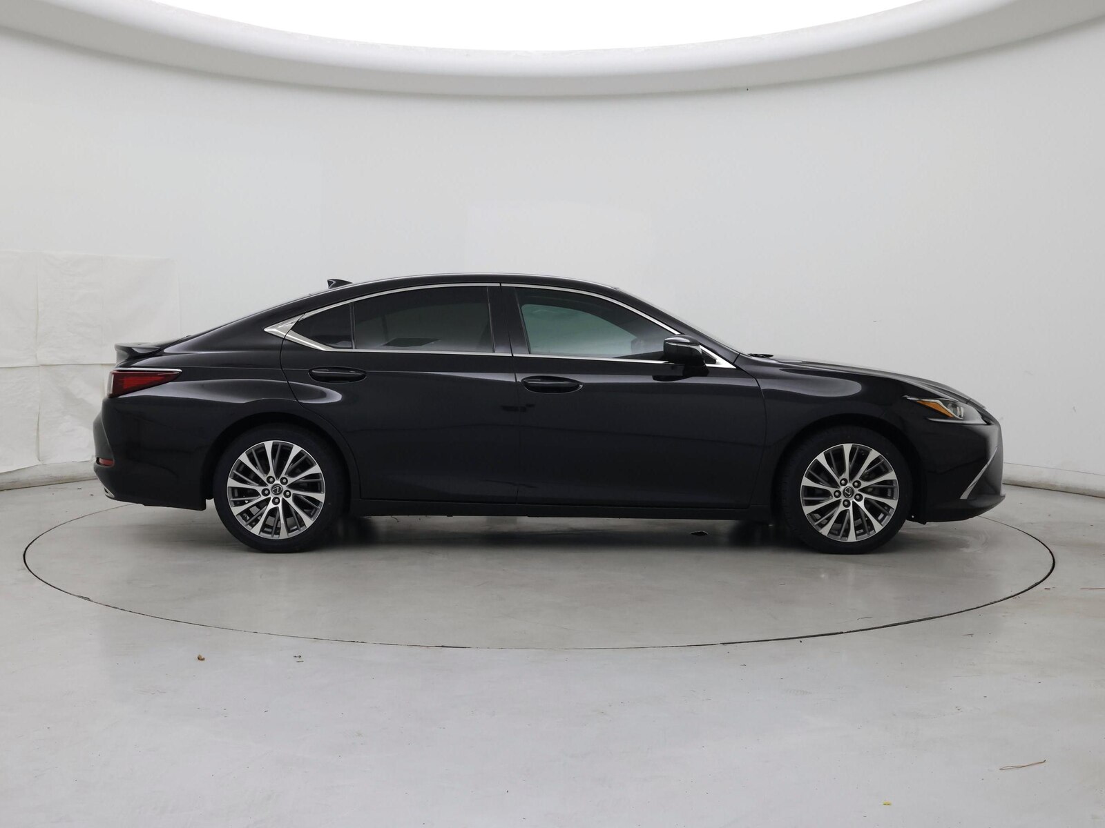 2020 Lexus ES 350 - Photo 8