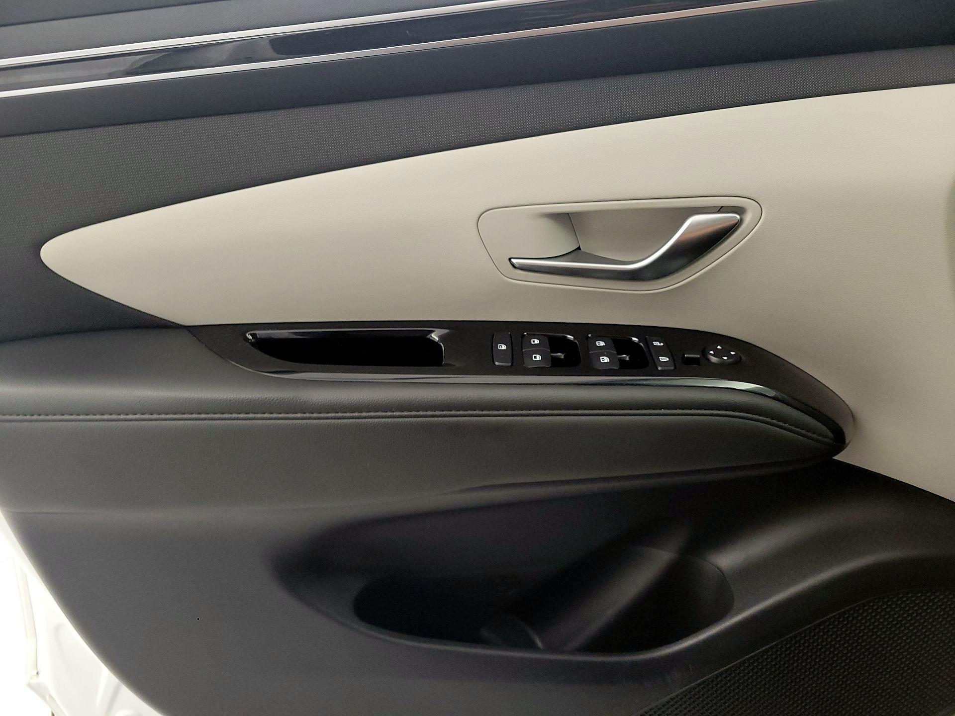 Thumbnail: 2022 Hyundai Tucson - 12