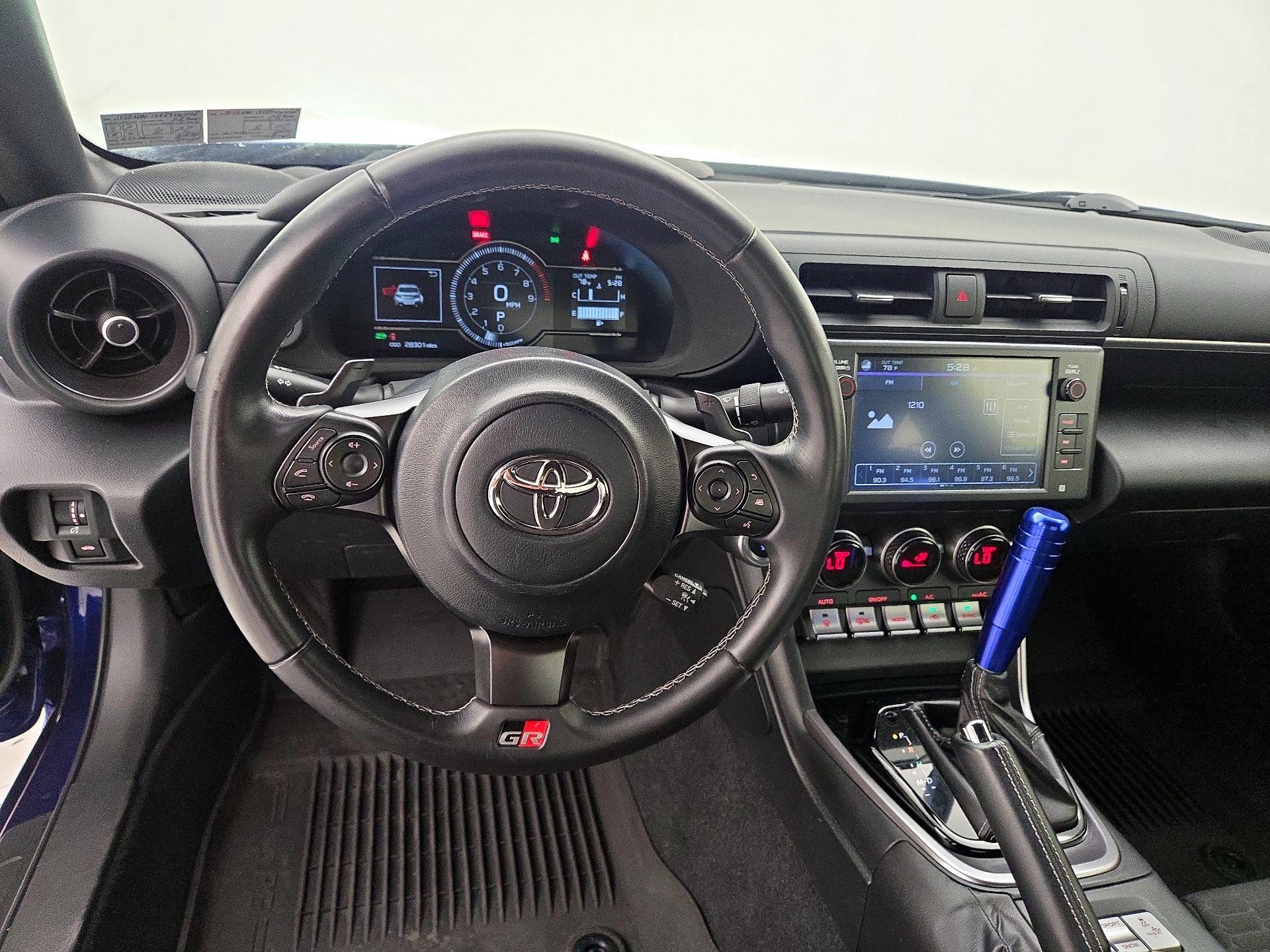 Thumbnail: 2023 Toyota GR86 - 9