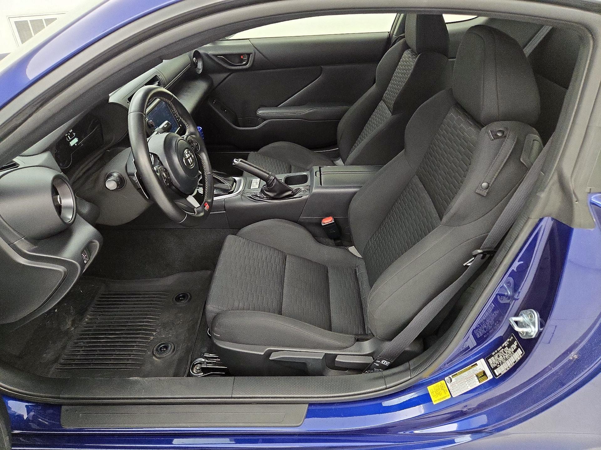 Thumbnail: 2023 Toyota GR86 - 11