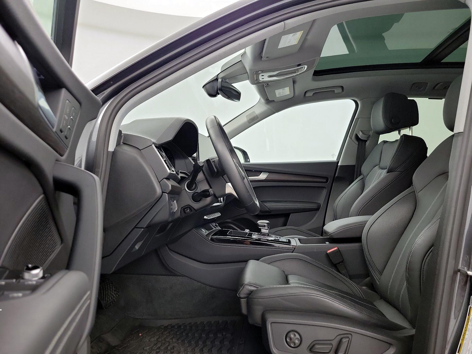 Thumbnail: 2024 Audi Q5 - 19