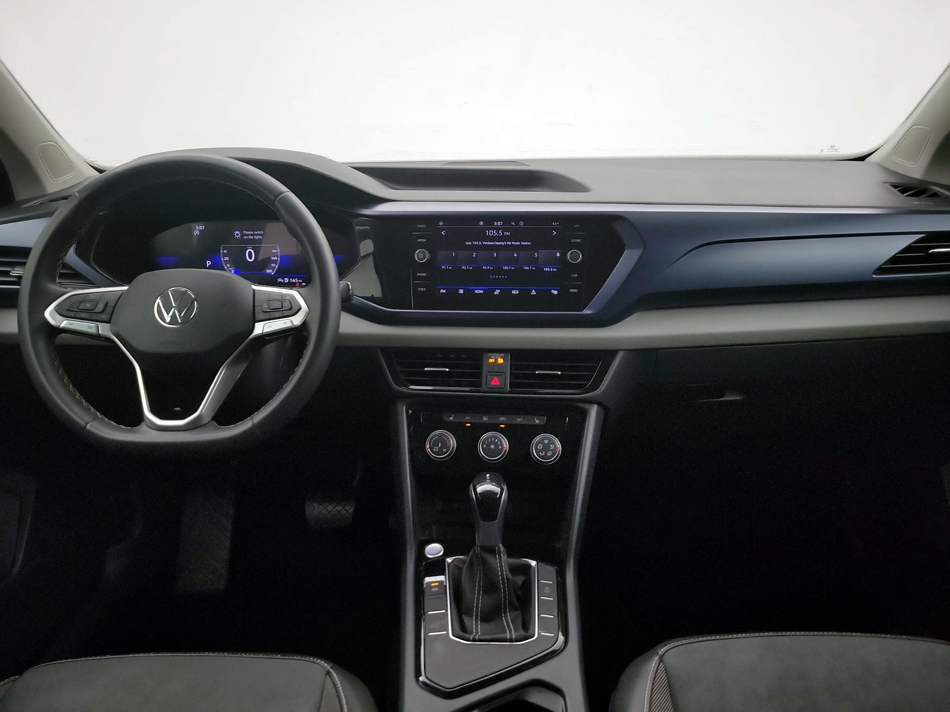 Thumbnail: 2023 Volkswagen Taos - 9