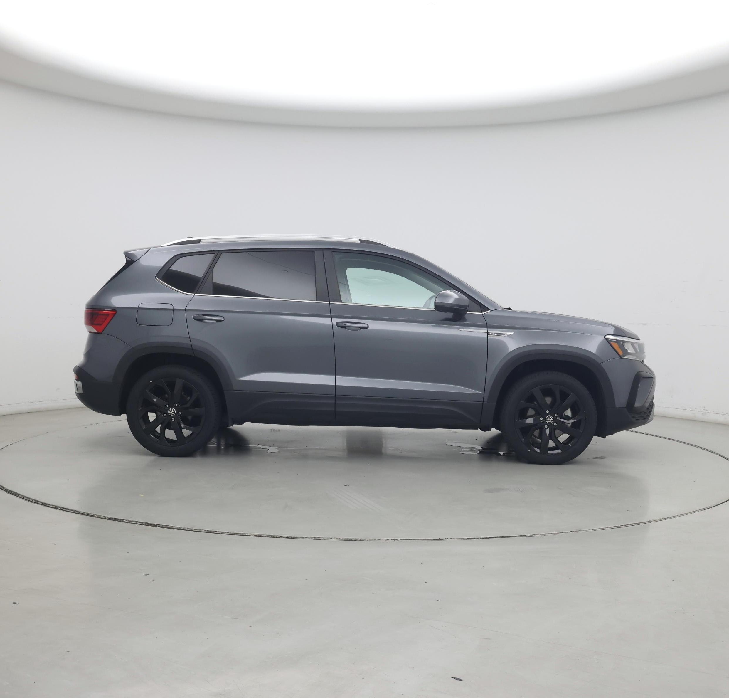 Thumbnail: 2023 Volkswagen Taos - 7