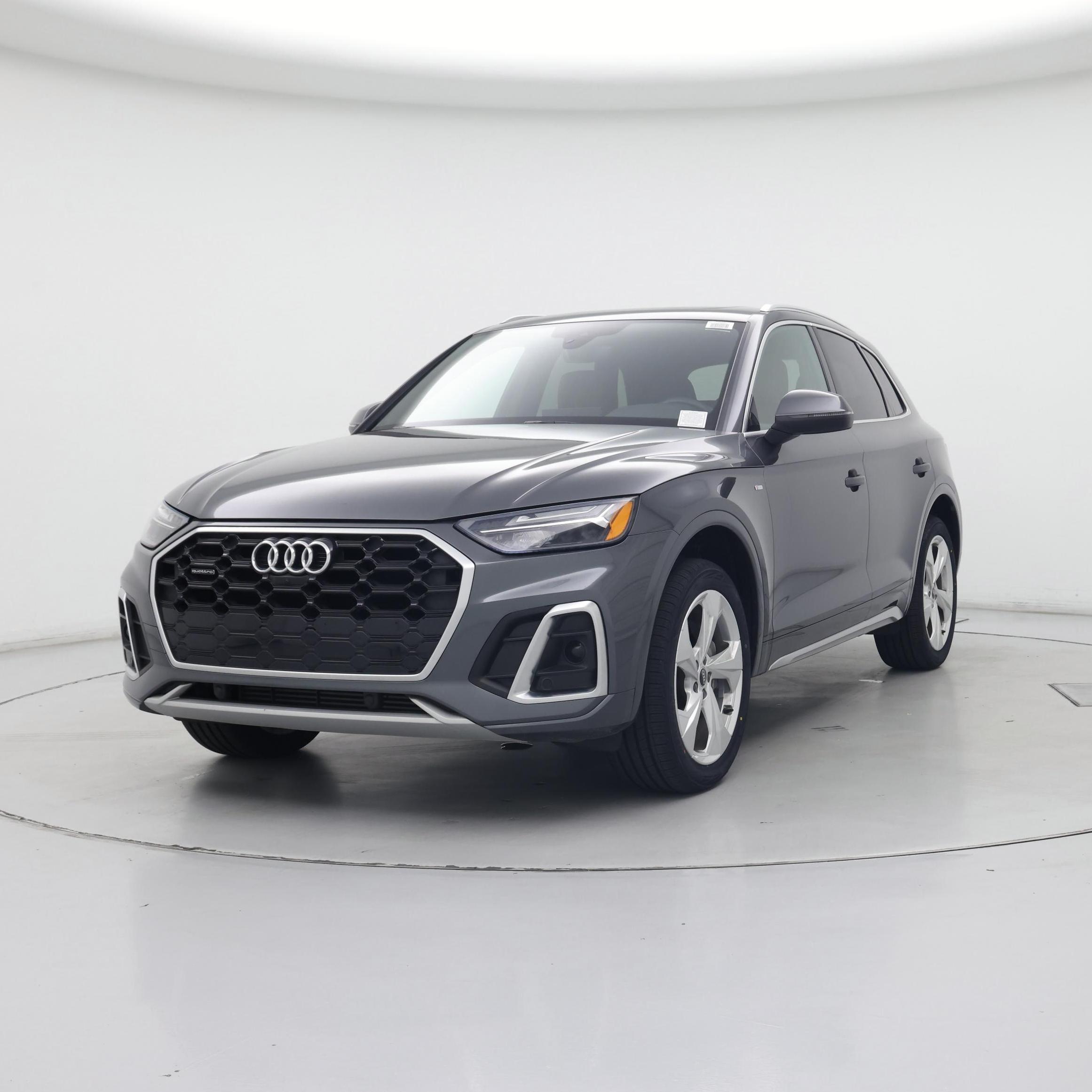 Thumbnail: 2022 Audi Q5 - 4