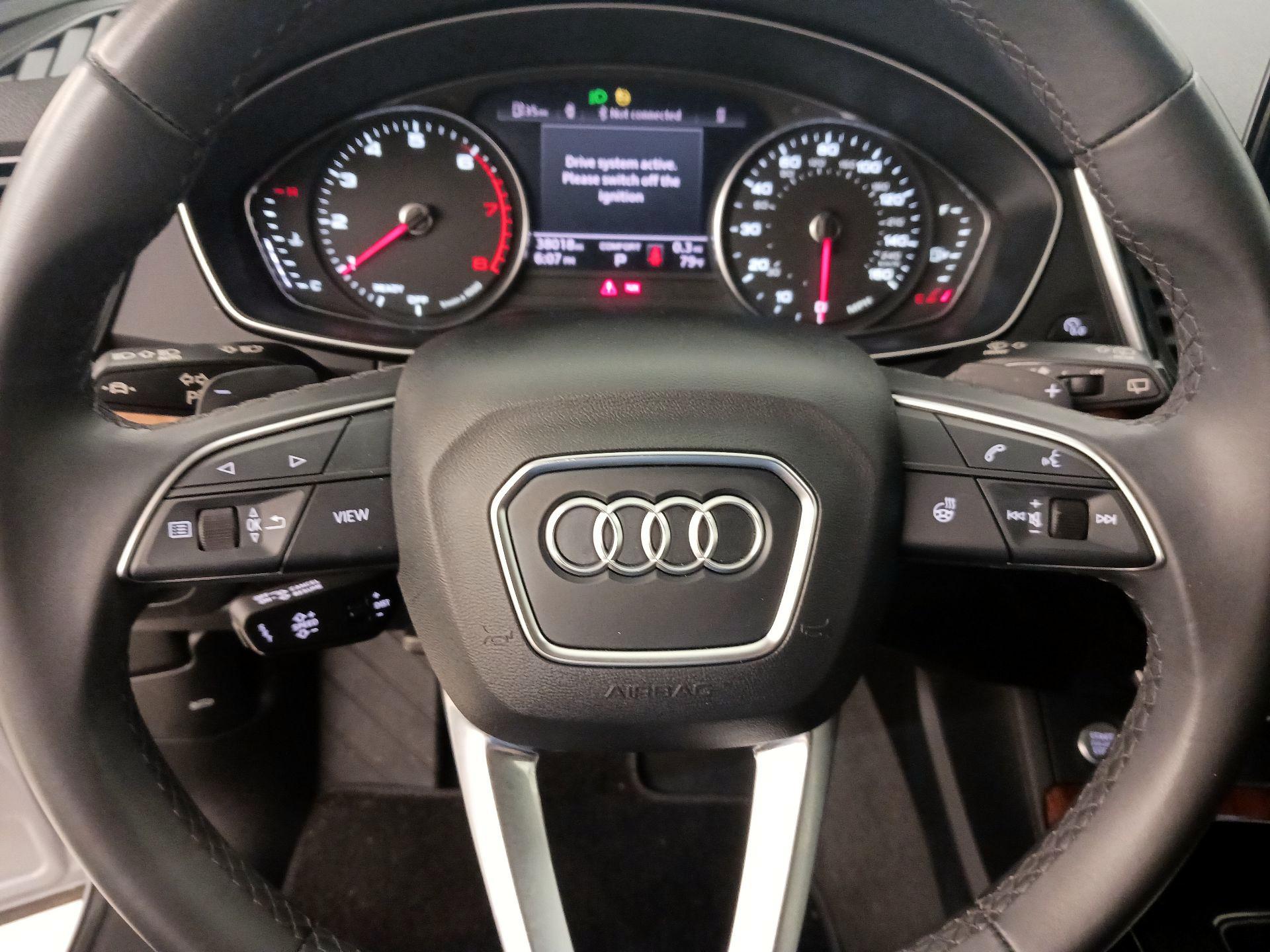 Thumbnail: 2023 Audi Q5 - 10