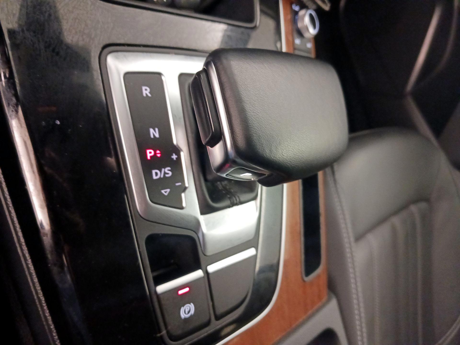Thumbnail: 2023 Audi Q5 - 17